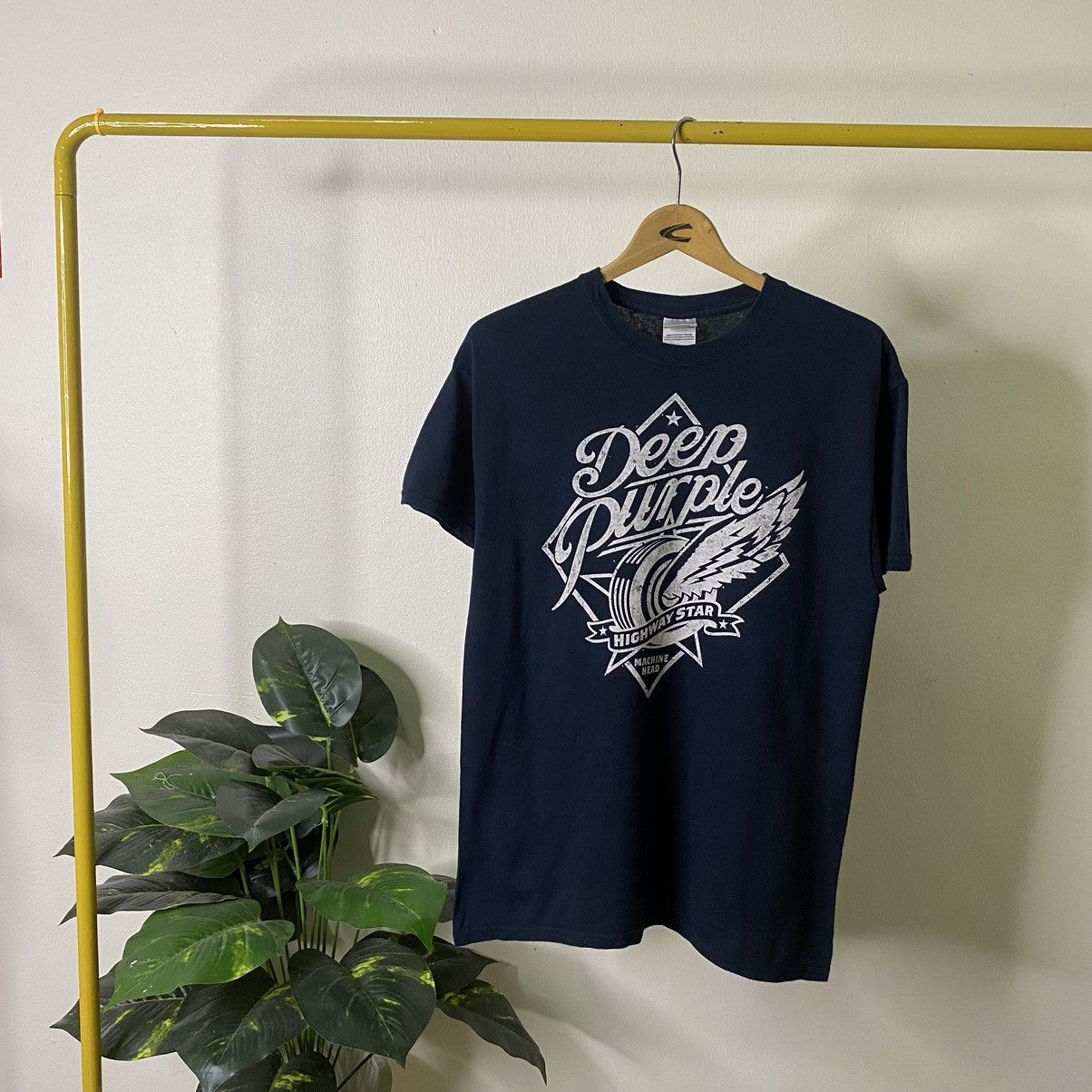 Band Tees × Vintage Vintage Y2K Deep Purple Band Tee Size US M / EU 48-50 / 2 - 1 Thumbnail