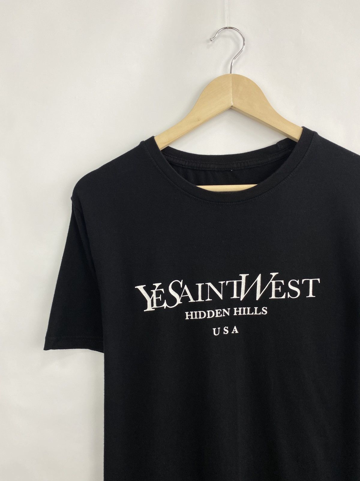 Japanese Brand Ye Saint West Hidden Hills USA Kanye West Print logo Size US L / EU 52-54 / 3 - 2 Thumbnail
