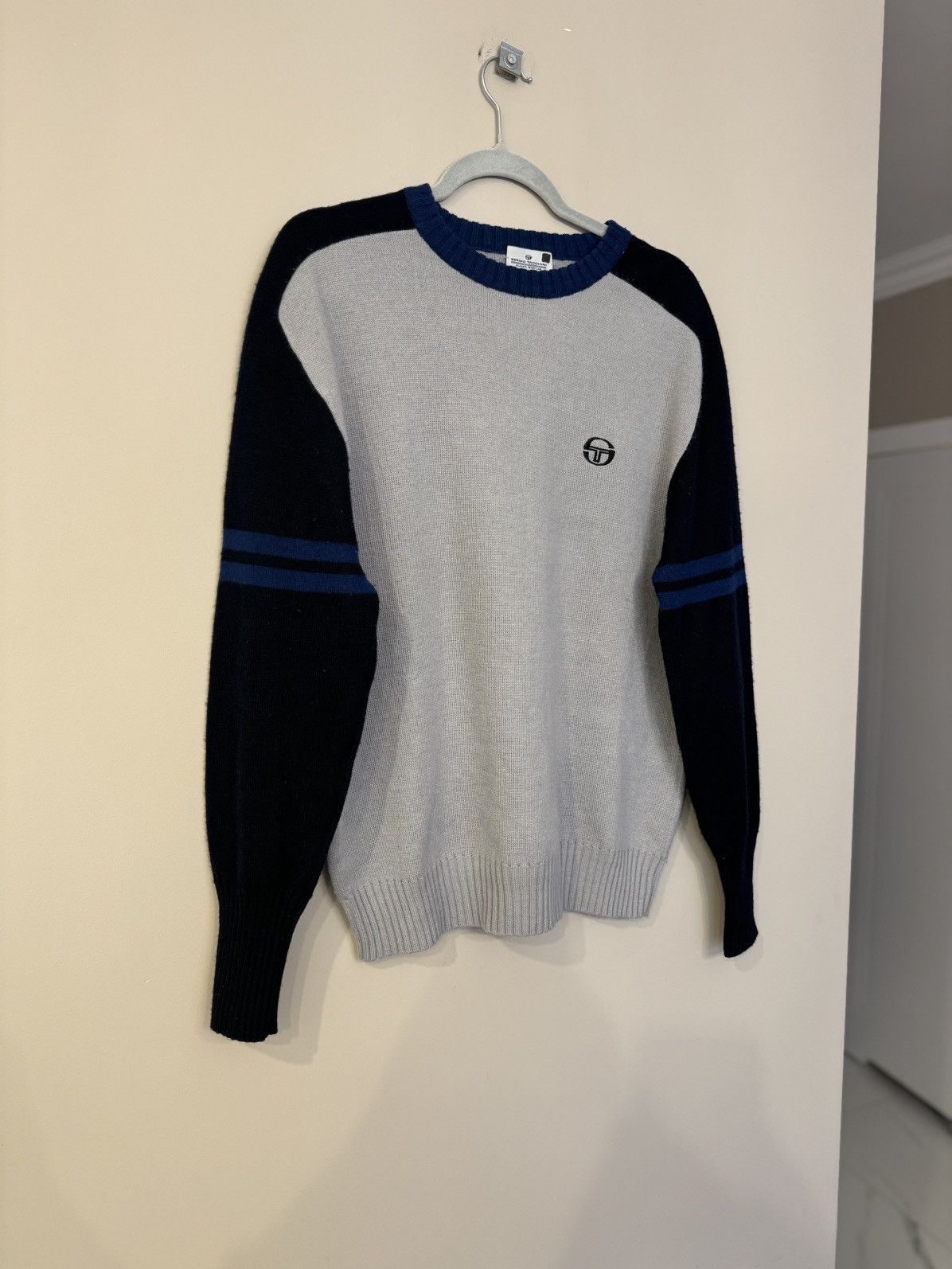Sergio Tacchini Sergio Tacchini Wool vintage sweater 90s basic stylish item Size US L / EU 52-54 / 3 - 2 Thumbnail