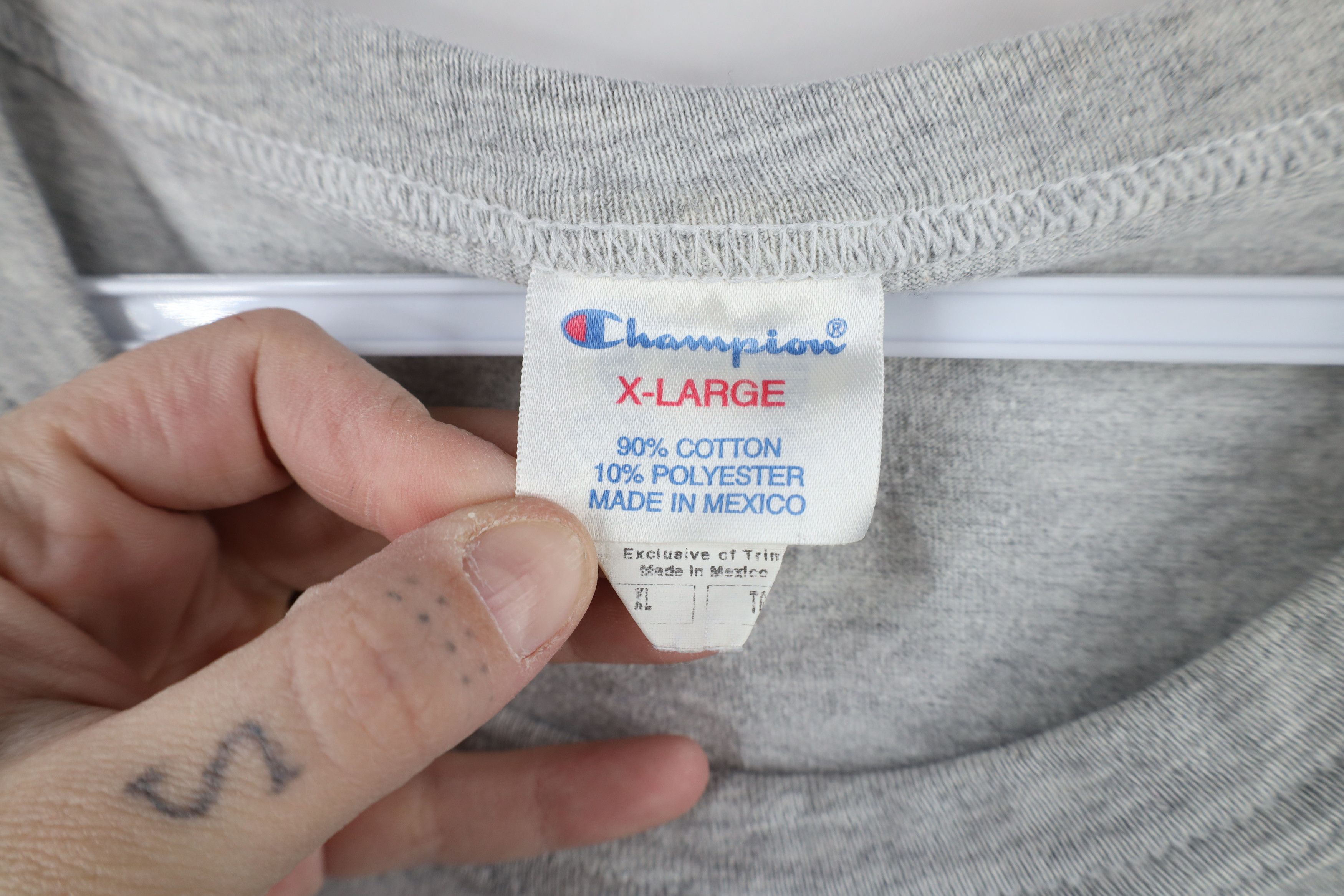 Champion × Vintage Vintage 90s Champion University Football Sleeveless T-Shirt Size US XL / EU 56 / 4 - 9 Thumbnail