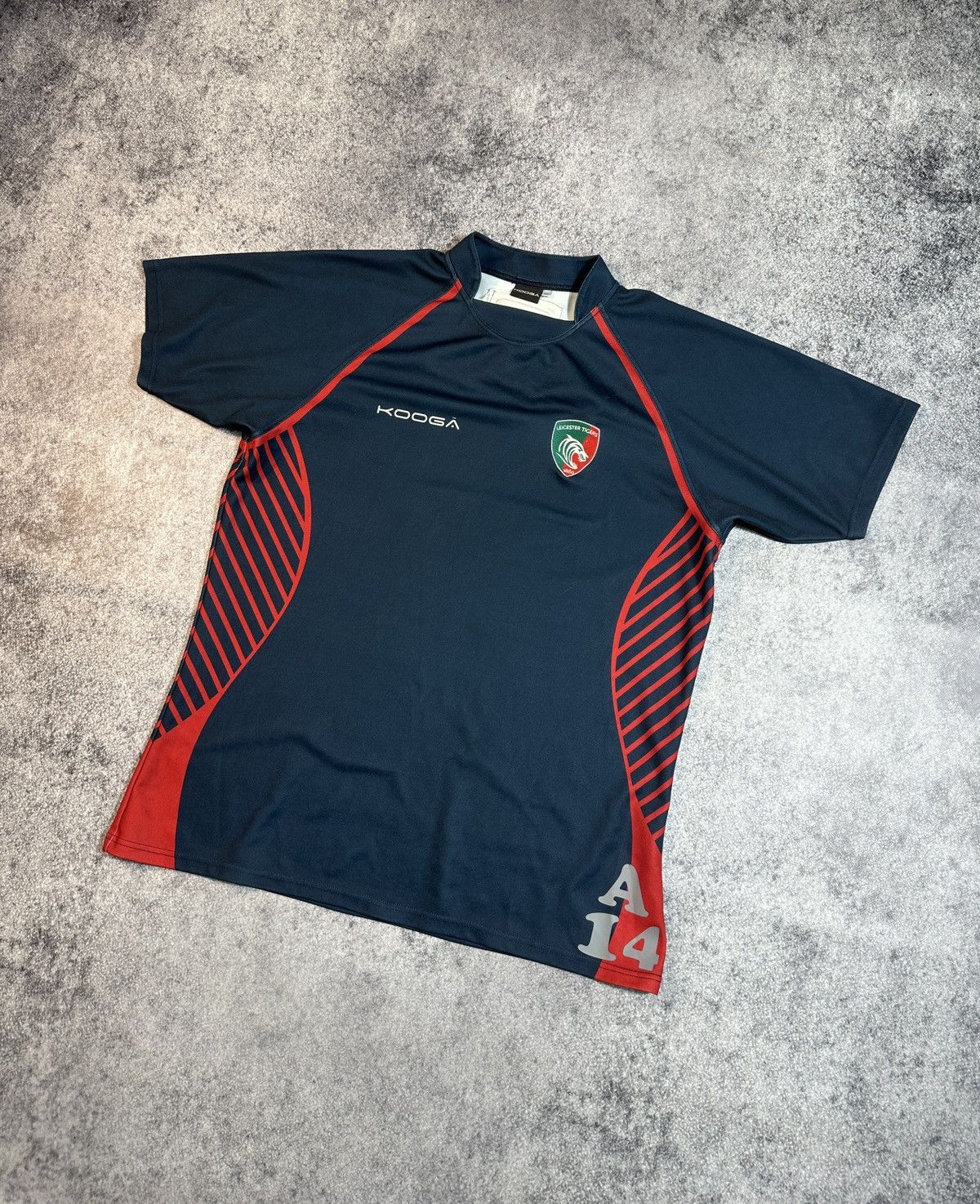 Vintage KooGa Leicester Tigers Rugby Jersey Rare Sportswear 6XL Size US XXL / EU 58 / 5 - 1 Thumbnail