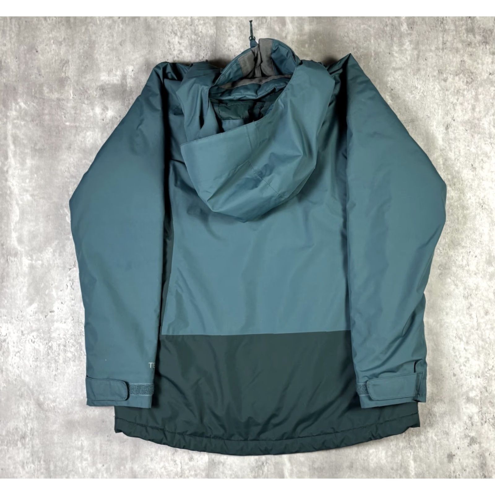 Vintage L.L. Bean Nylon Arctic Rain Full Zip Jacket Womens Petites XS Blue Nylon Solid Short Zip Rain Coat Ladies XS Pets Size XS / US 0-2 / IT 36-38 - 2 Thumbnail
