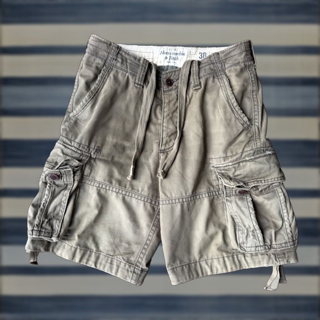 Abercrombie & Fitch Abercrombie & Fitch Cargo Shorts Men 30 Drawstring Army Green Cargo Pocket Vintage? No Distressed? No - use as specified Size US 30 / EU 46 - 1 Thumbnail