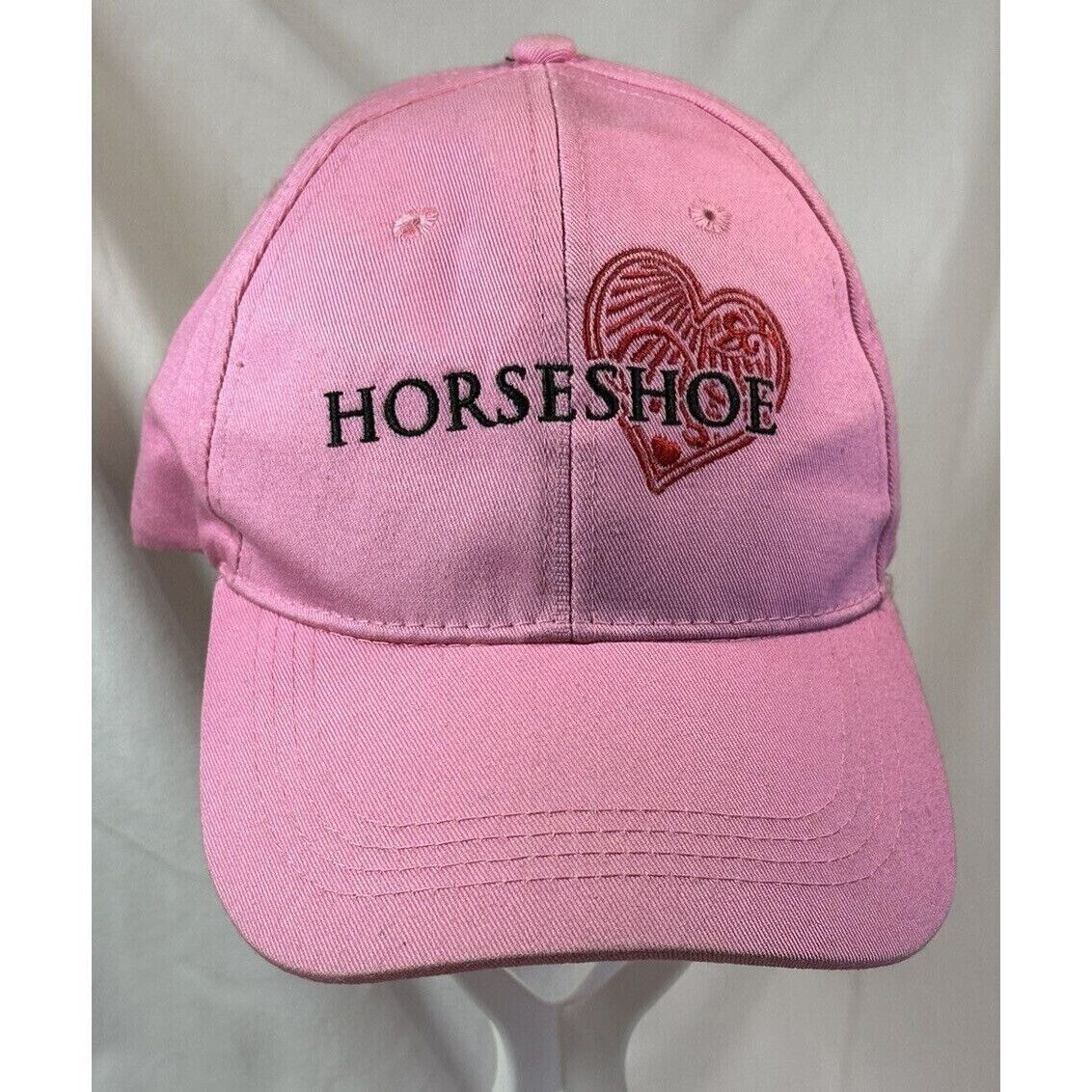Vintage Vintage Horseshoe Casino Adjustable Pink Heart Cap EUC Size ONE SIZE - 1 Thumbnail