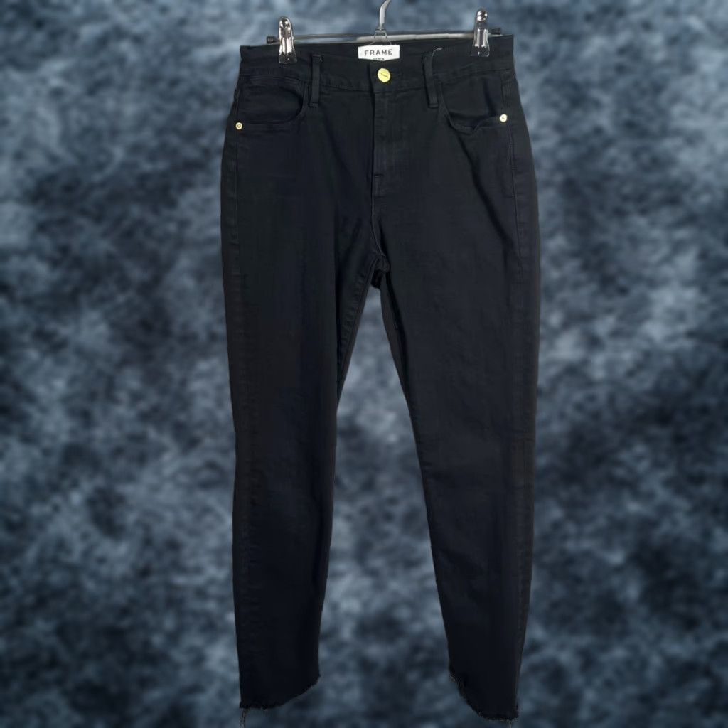 Frame FRAME Frame Womens Jeans Skinny Black Denim 26 Inseam 27 Raw Hem Adult Women 26 Black Skinny Denim 90s? (if 90s not known, skip decade) Womens Size 26" / US 2 / IT 38 - 1 Thumbnail