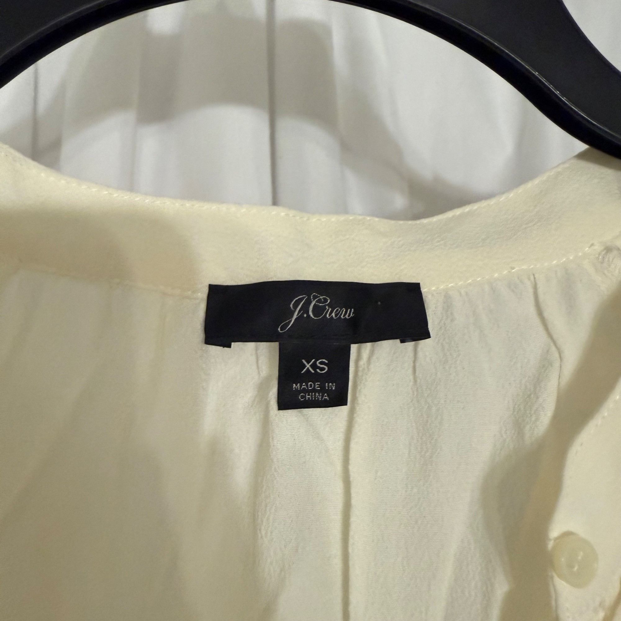 J.Crew J.Crew XS Cream Button-Front Long-Sleeve Blouse Womens XS Size XS / US 0-2 / IT 36-38 - 3 Thumbnail
