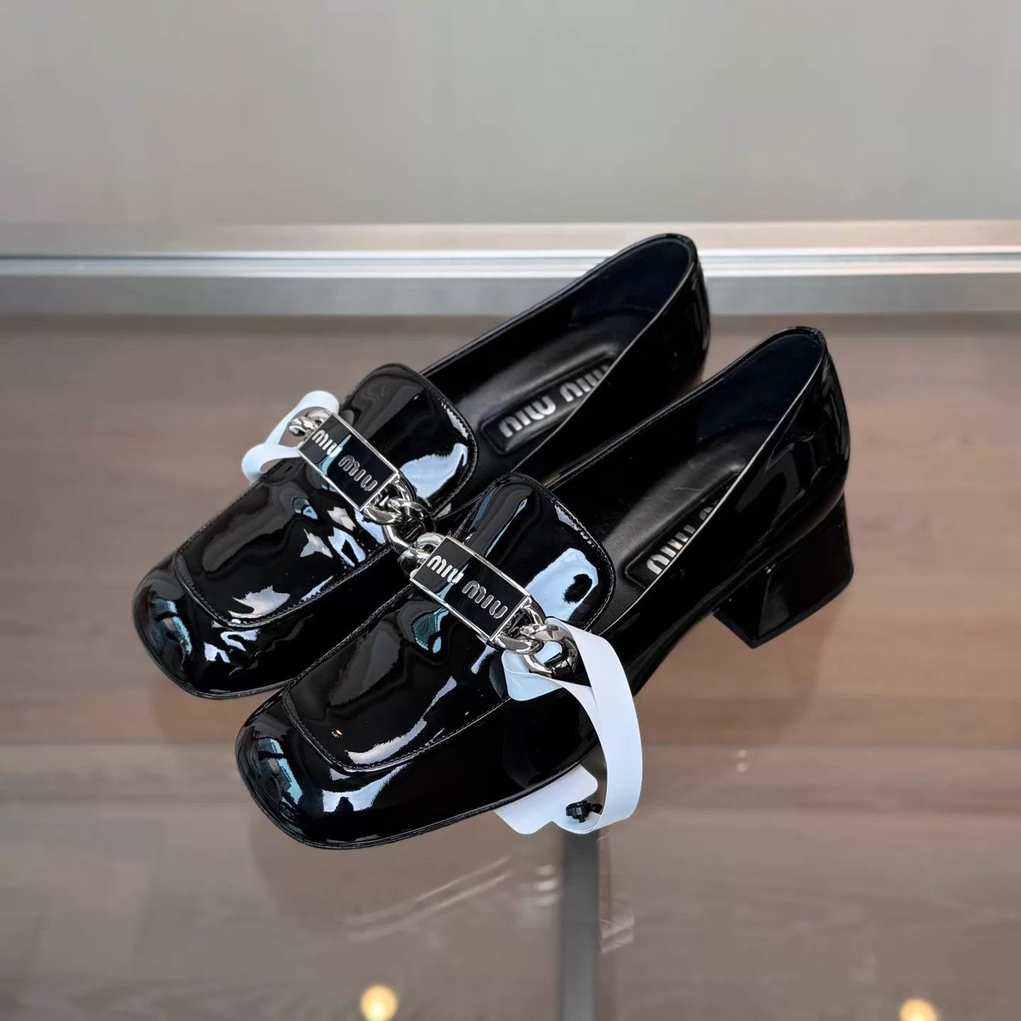 Miu Miu MIU MIU Black Patent Leather Mary Janes Size 38 Size US 7.5 / IT 37.5 - 1 Thumbnail