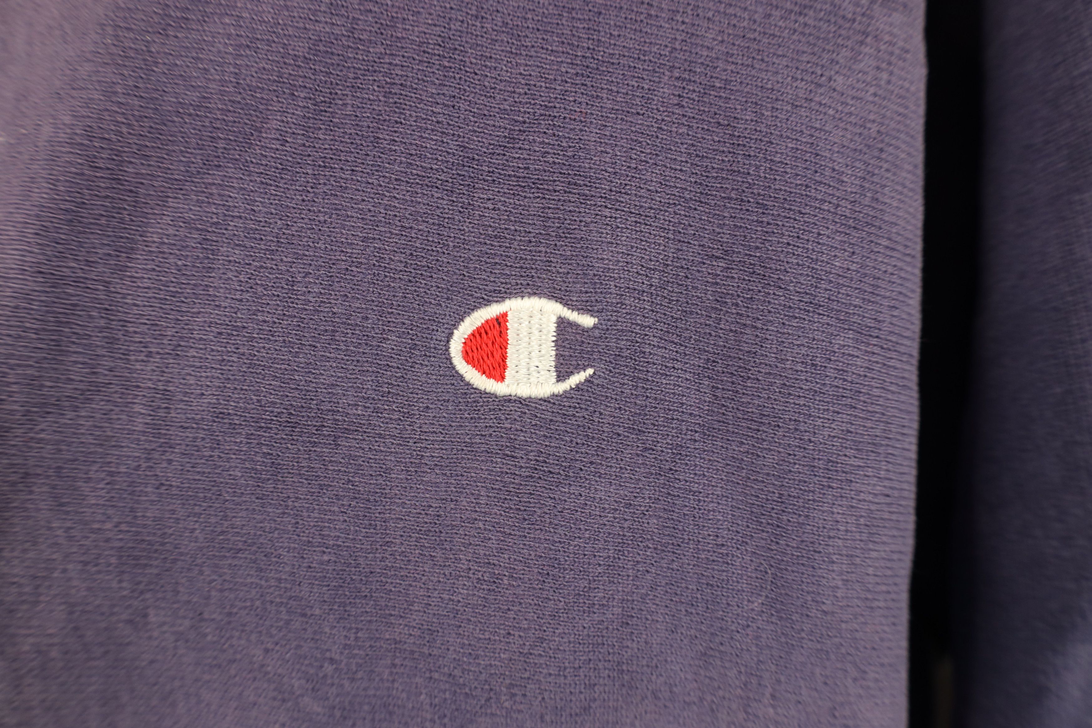 Champion Vintage 80s 90s Champion Reverse Weave Thrashed Sweatshirt Size US L / EU 52-54 / 3 - 4 Thumbnail