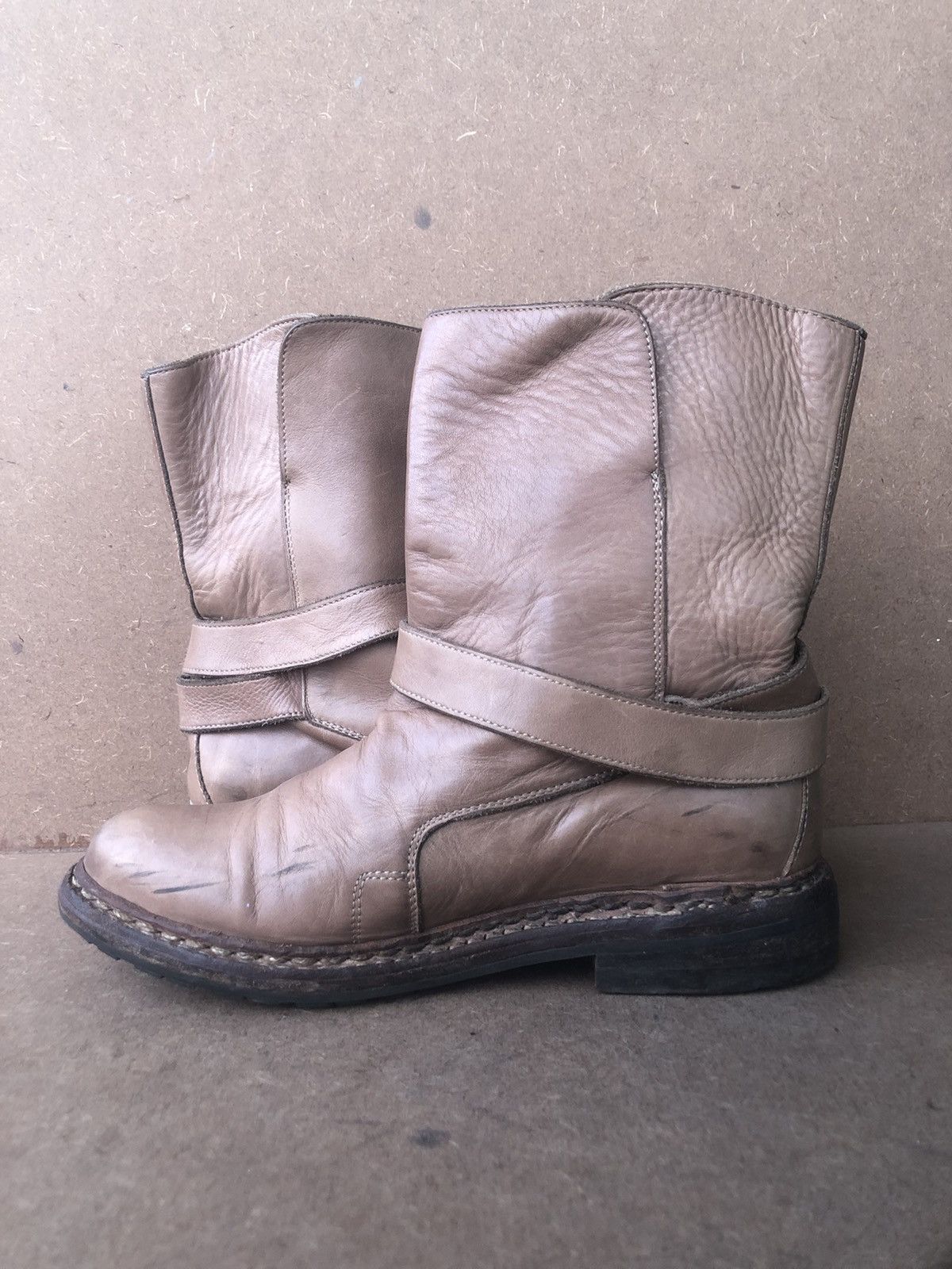 Burberry Burberry Brown Leather Boot Size 38 Size US 8 / IT 38 - 8 Thumbnail