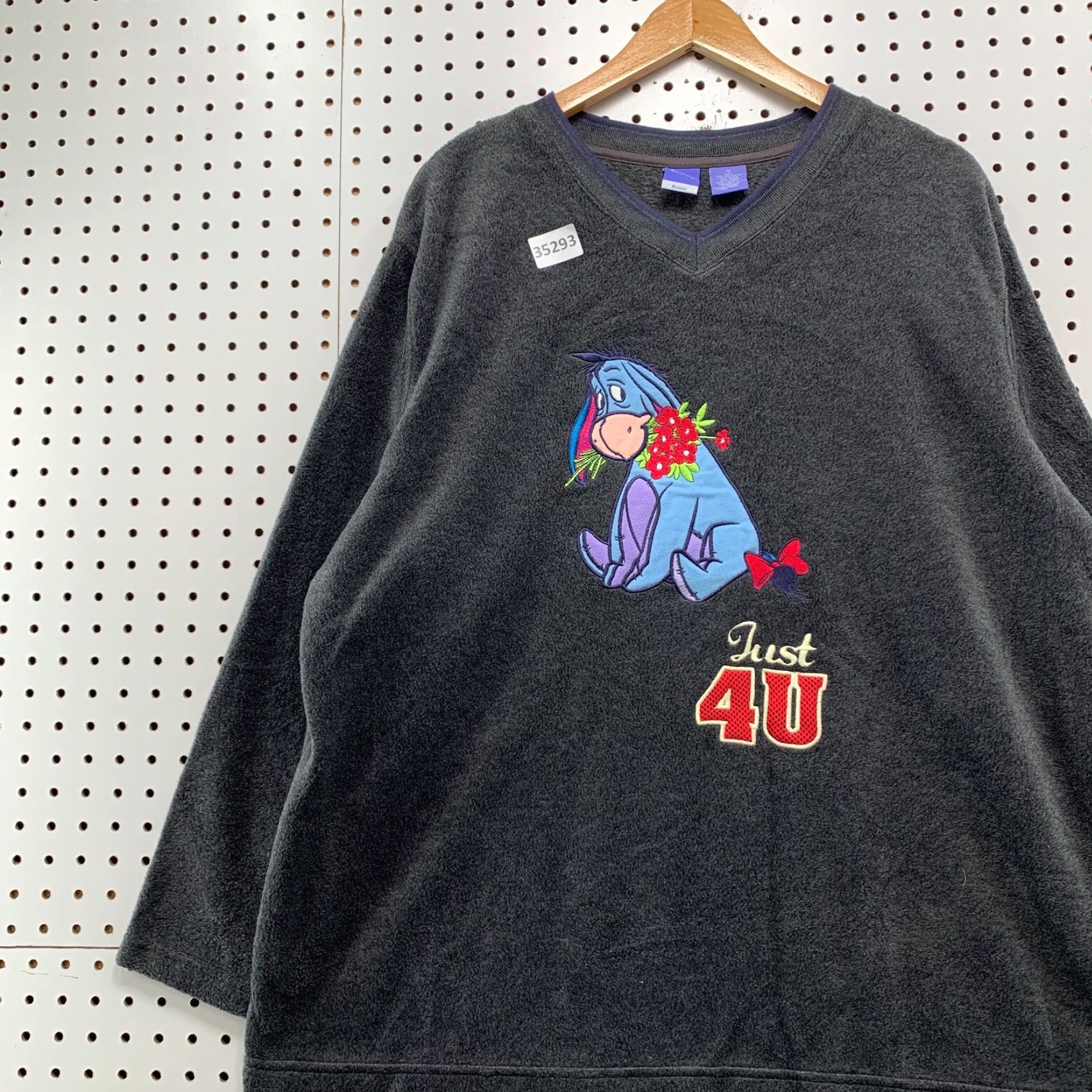 Disney VINTAGE Disney Eeyore Fleece Sweater Shirt Womens 1X Gray V-Neck Embroidered 25.5x29 Womens Size XL / US 12-14 / IT 48-50 - 3 Thumbnail