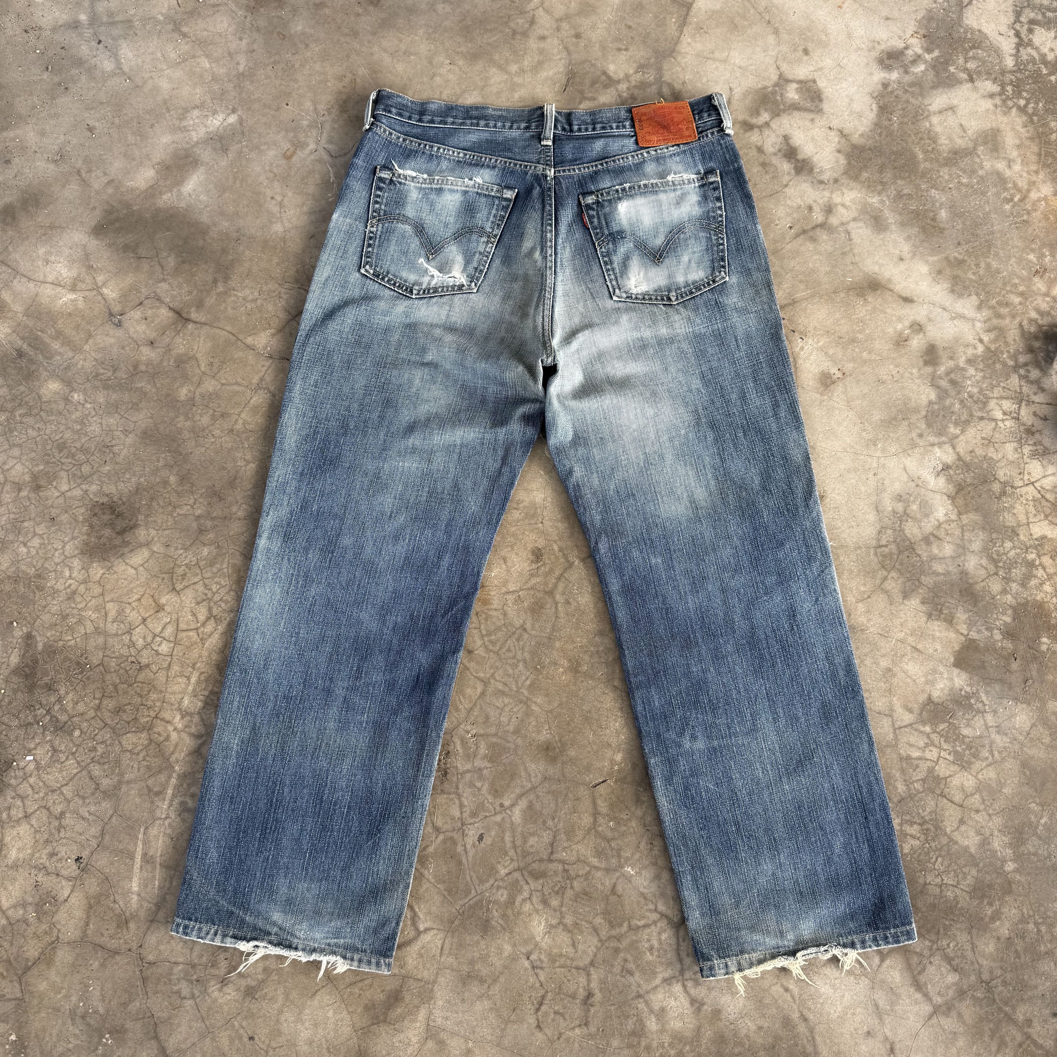 Levi's Vintage Levi's 502 Distressed Denim Jean W36 Size US 36 / EU 52 - 9 Thumbnail