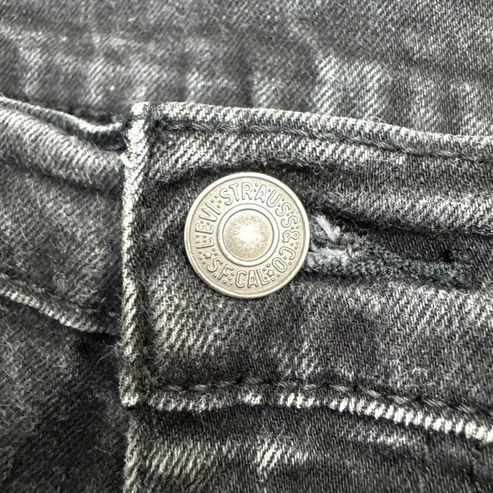 Levi's Levi's 541 Athletic Fit Tapered Denim Jeans Mens 33x30 Black Dark Wash Cotton Jeans Mens Adjustable Button Zip 5-Pocket Design Size US 33 - 4 Thumbnail