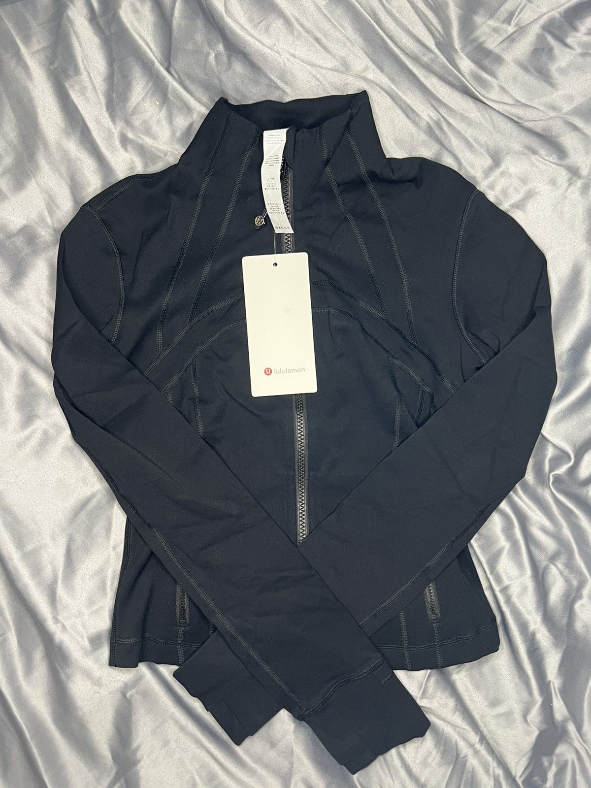 Black lululemon sports jacket
