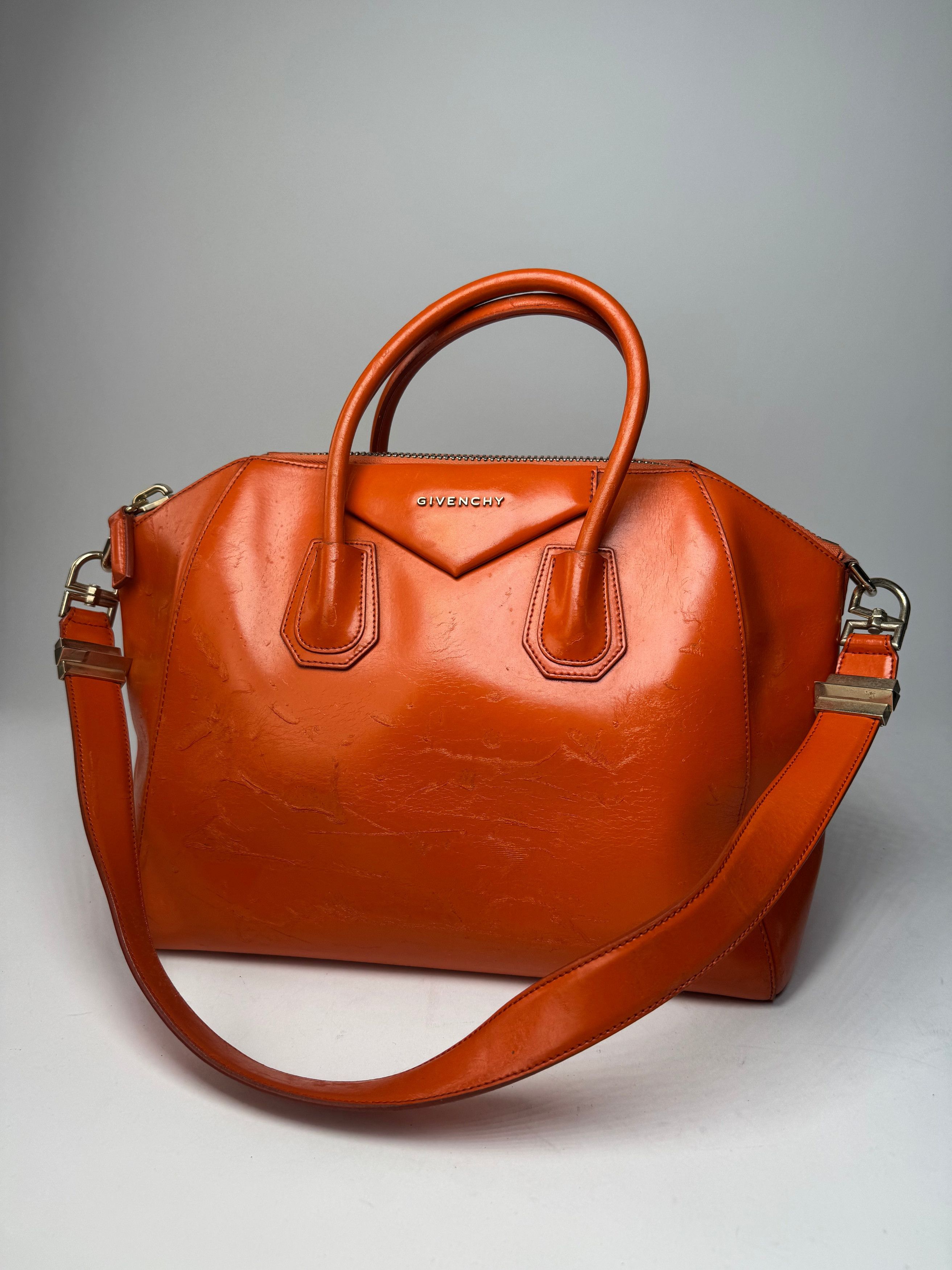 Givenchy Vintage Antigona 2Way Leather Bag Orange Size ONE SIZE - 1 Thumbnail