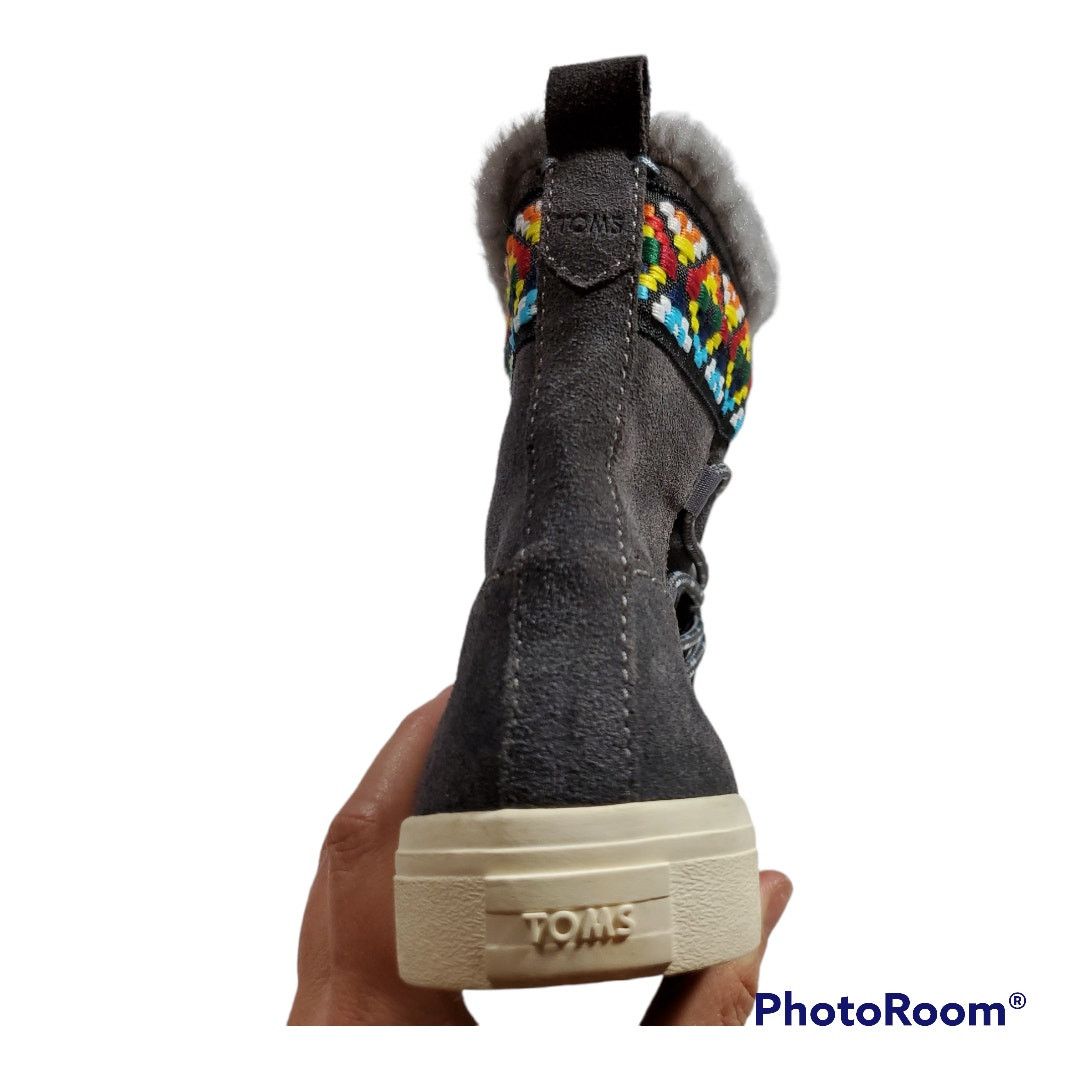 Toms TOMS | Alpine Lace Up Faux Fur Ankle Sneaker Boots | Size 6 Size US 6 / IT 36 - 3 Thumbnail