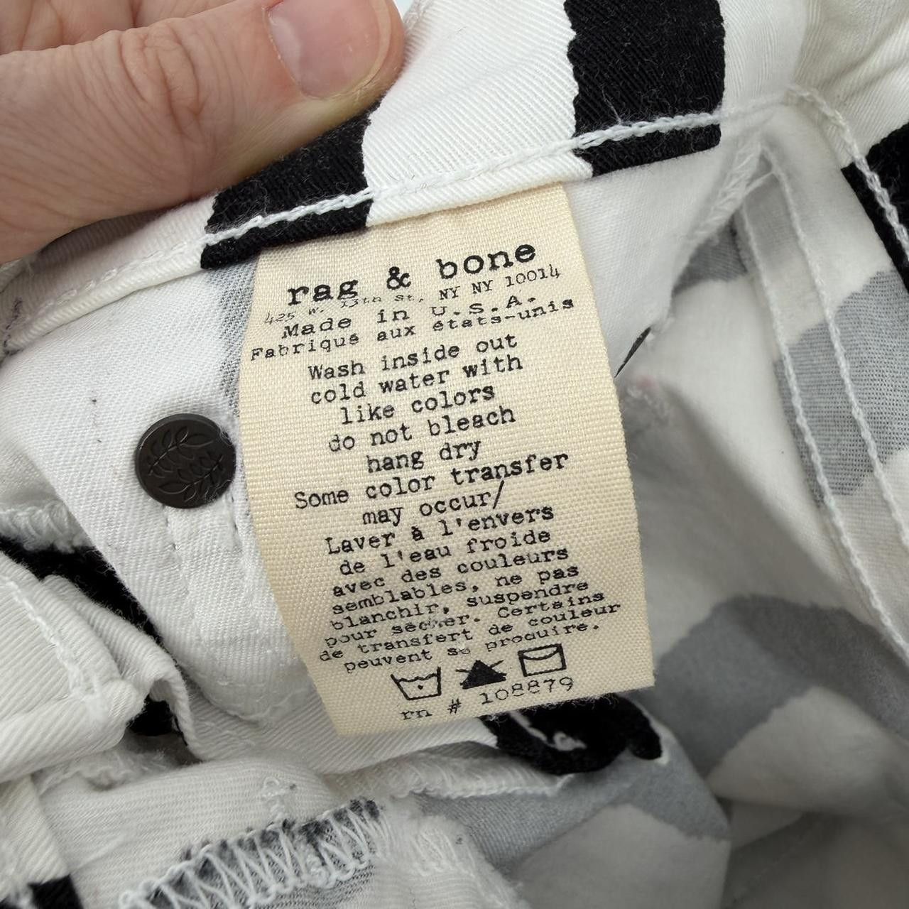 Rag & Bone Rag & Bone Vintage White + Black Artist graphic print Size 26" / US 2 / IT 38 - 4 Thumbnail