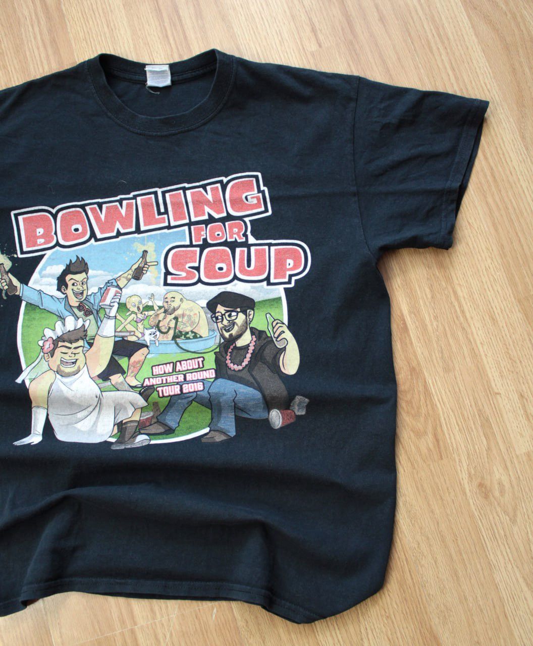 Band Tees 🔥 Bowling For Soup 2016 How About Another Round Tour T Shirt Size US M / EU 48-50 / 2 - 3 Thumbnail
