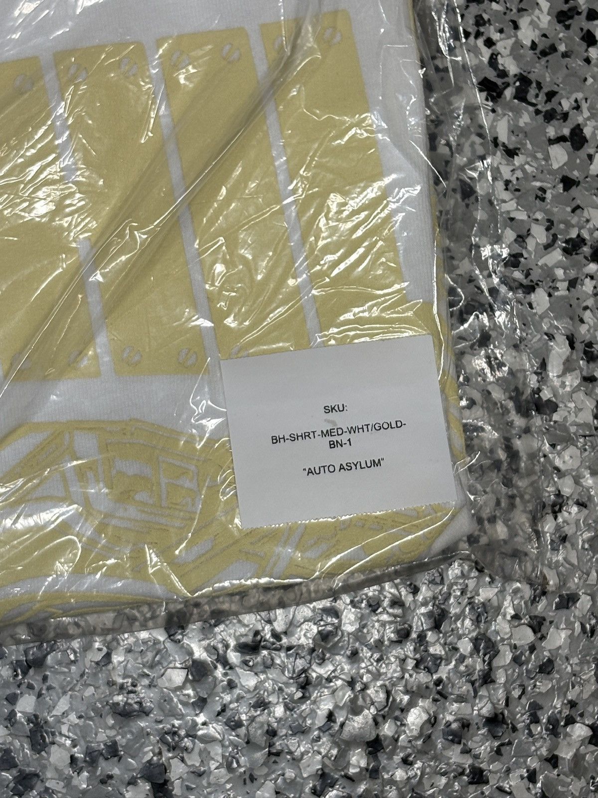Billy Hill 2022 Billy Hill White/Gold “Auto Asylum” T-Shirt Size M Size US M / EU 48-50 / 2 - 7 Thumbnail