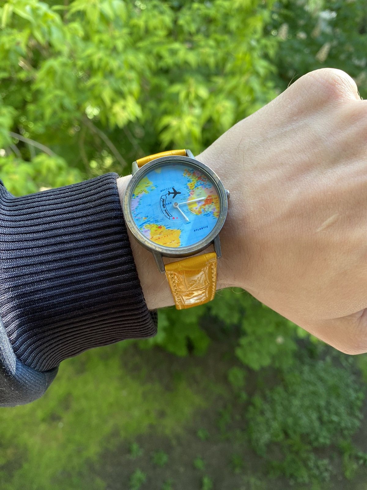Japanese Brand × Jewelry × Vintage World Map Travel Watch with Airplane Second Hand! Size ONE SIZE - 4 Thumbnail