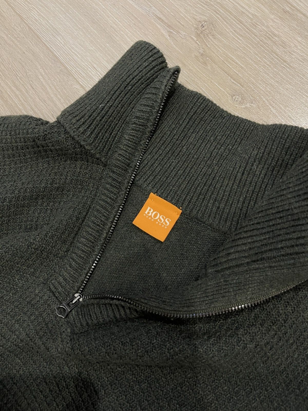 Hugo Boss Vintage Hugo boss orange zip sweater jumper khaki mens Size US M / EU 48-50 / 2 - 4 Thumbnail