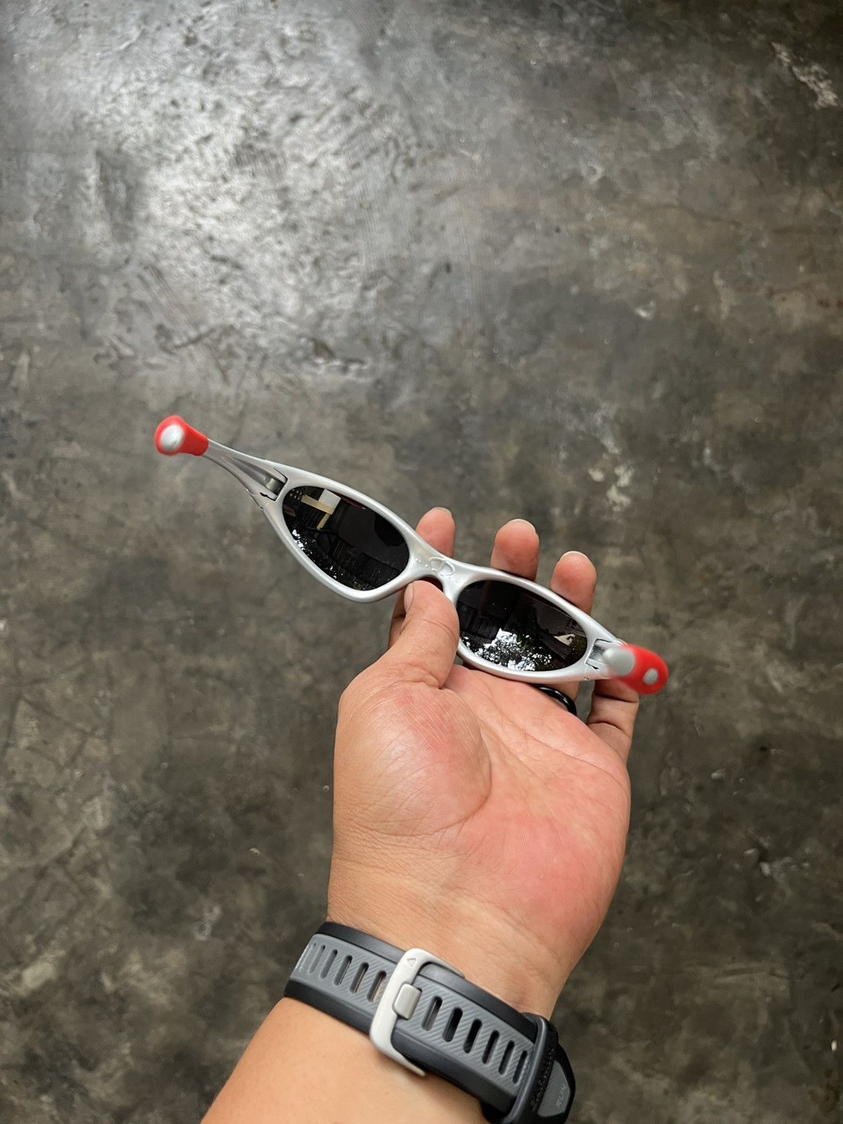 Oakley Rare Oakley Ducati Minute 1.0 gen 2 silver Size ONE SIZE - 5 Thumbnail