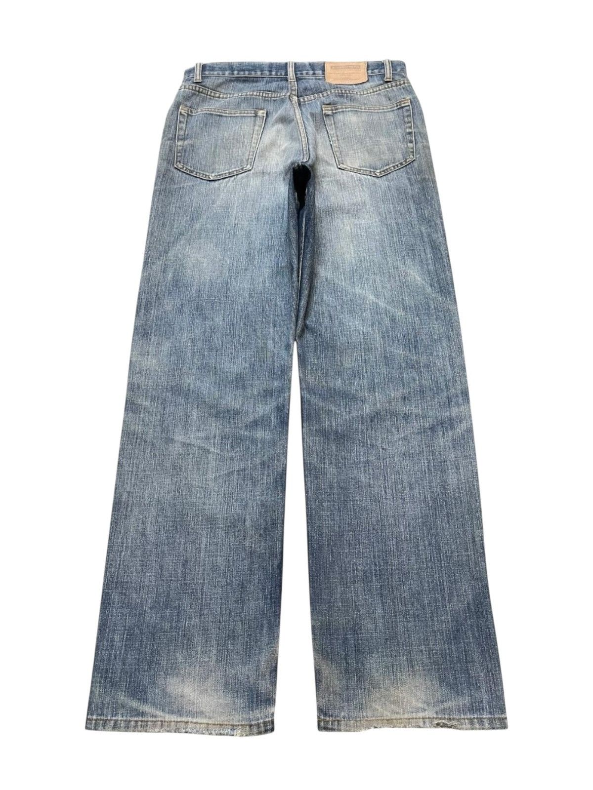 Eddie Bauer Vintage 90s Eddie Bauer Blue Faded Wash Wide Leg Baggy Jeans Size US 32 / EU 48 - 2 Thumbnail