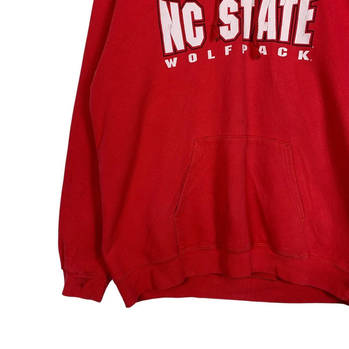 Vintage Vintage NCAA NC State Wolfpack Football Hoodie Size US M / EU 48-50 / 2 - 3 Thumbnail