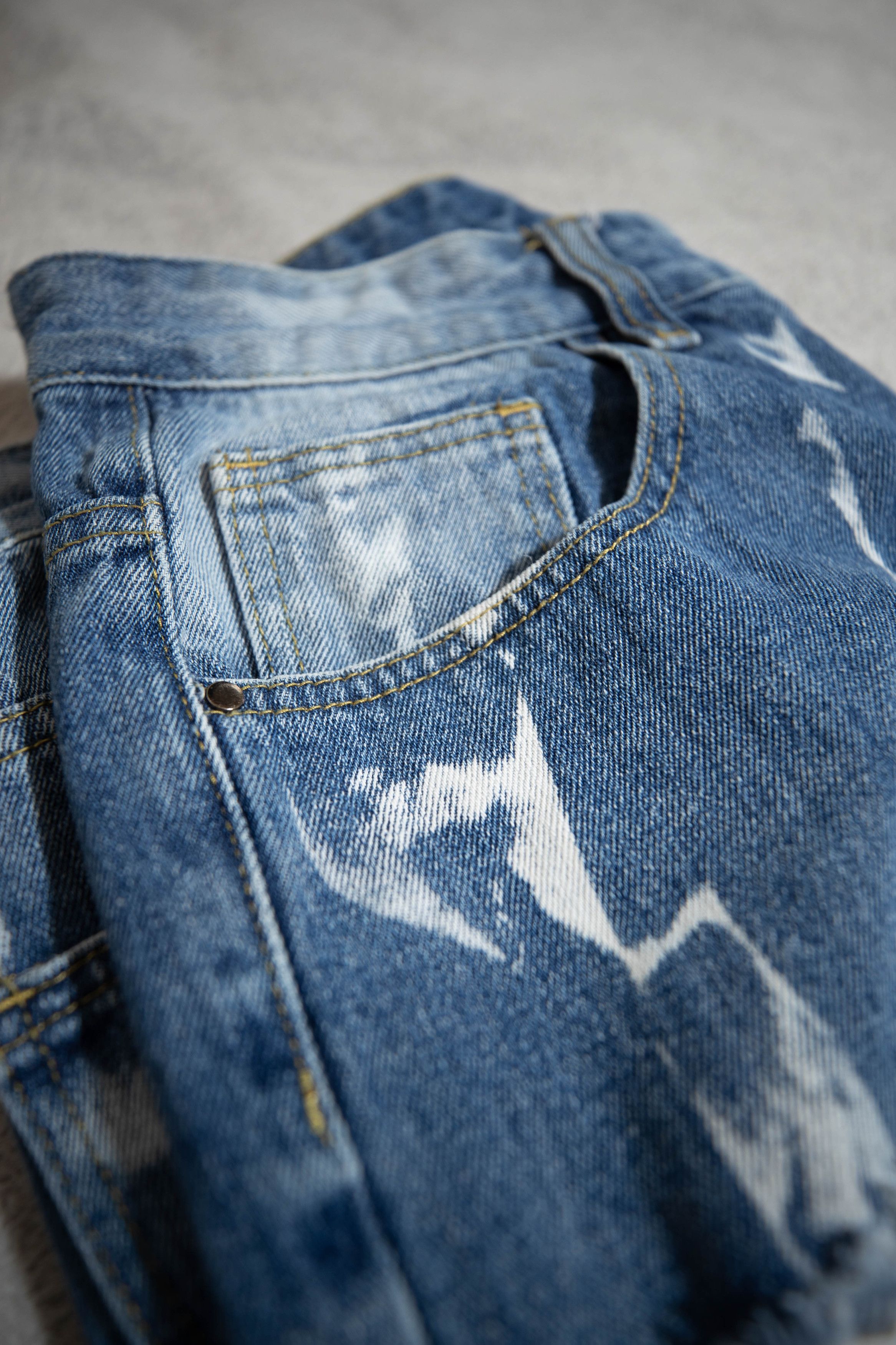 Other Ripped Bleached Straight Jeans (32) Size US 32 / EU 48 - 12 Thumbnail