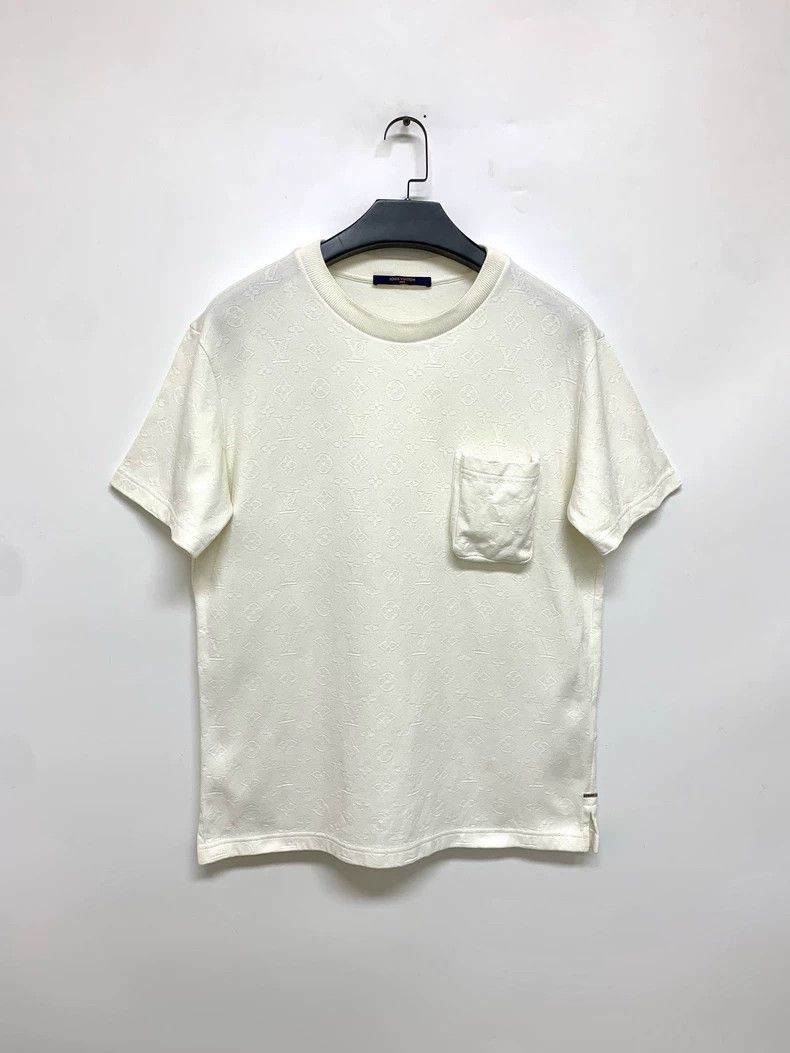 Louis Vuitton Louis Vuitton White full print short sleeve Size US M / EU 48-50 / 2 - 1 Thumbnail