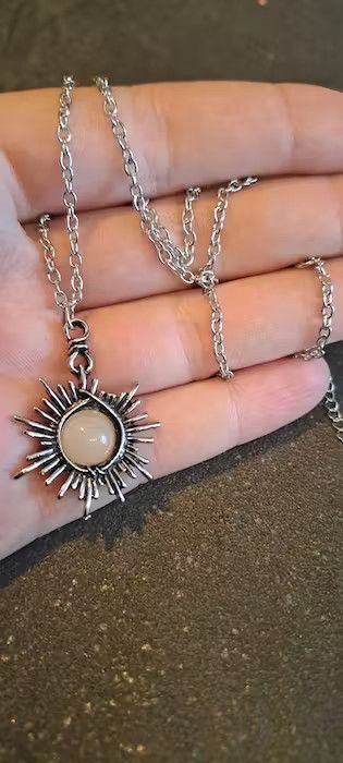 Jewelry Unique Pendant Necklace Size ONE SIZE - 1 Thumbnail