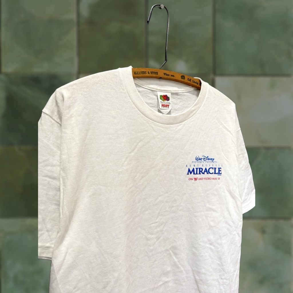 Disney VINTAGE Walt Disney Miracle Kurt Russell Movie Promo White Tee Shirt L Mens Size US L / EU 52-54 / 3 - 1 Thumbnail