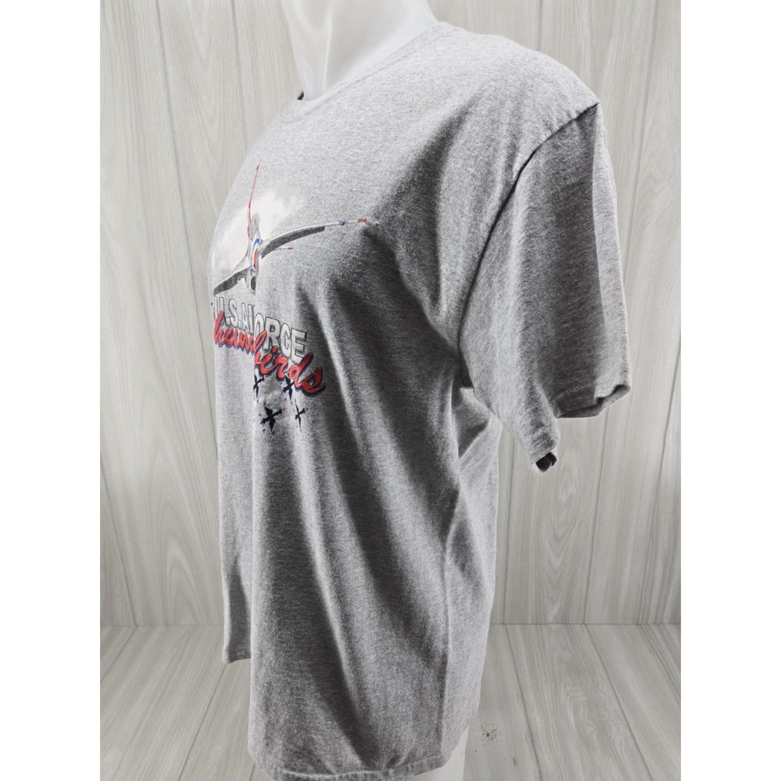 Gildan VINTAGE Gildan US Air Force Thunderbirds Gray T Shirt Mens Size L Size US L / EU 52-54 / 3 - 5 Thumbnail
