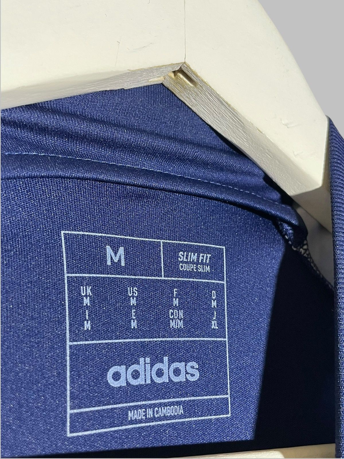Adidas Leeds United Adidas 2023/24 Away Football Shirt Size US M / EU 48-50 / 2 - 11 Thumbnail