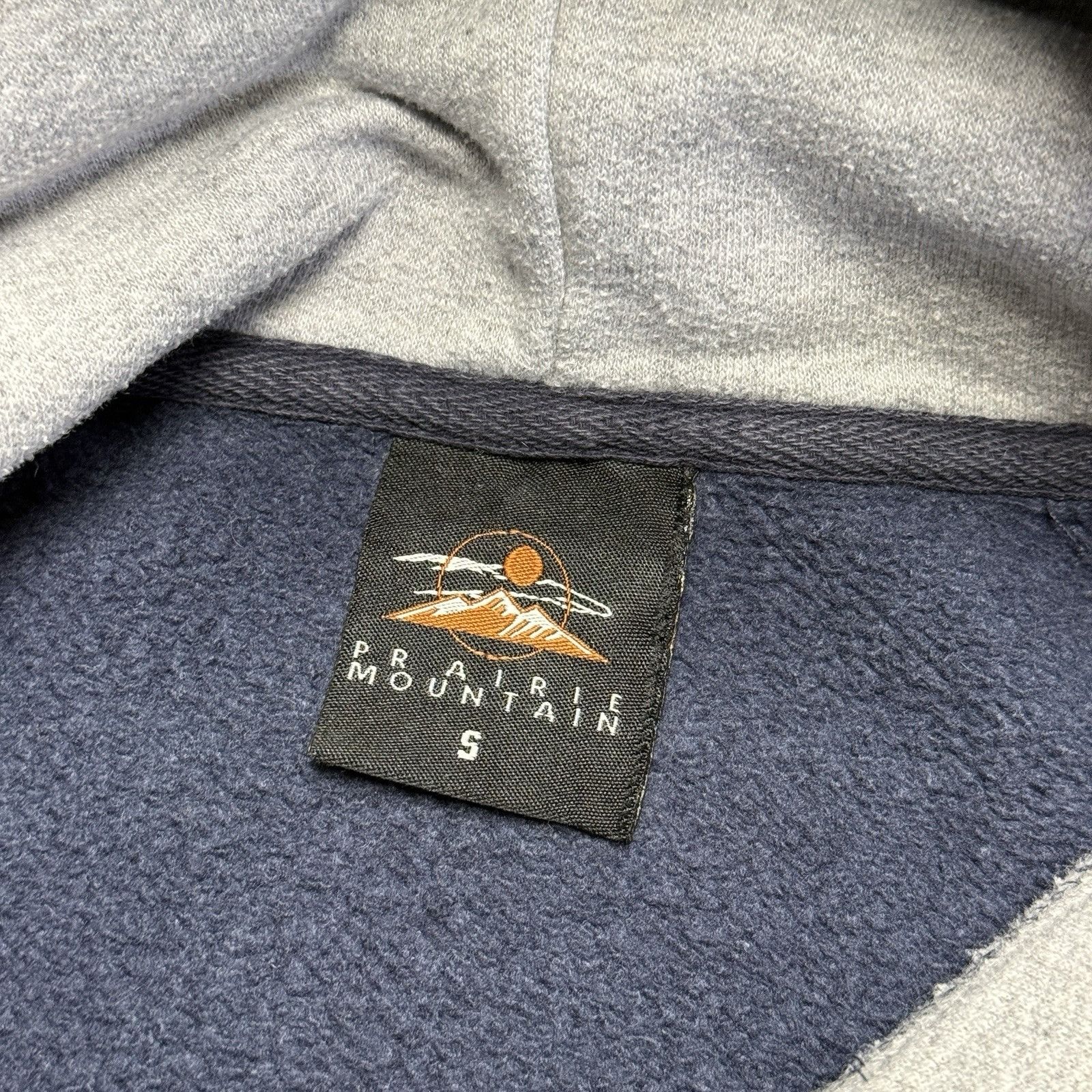 Vintage Vintage Santa Cruz California Hoodie Mens Small 23.5x25 Embr Size US S / EU 44-46 / 1 - 14 Thumbnail