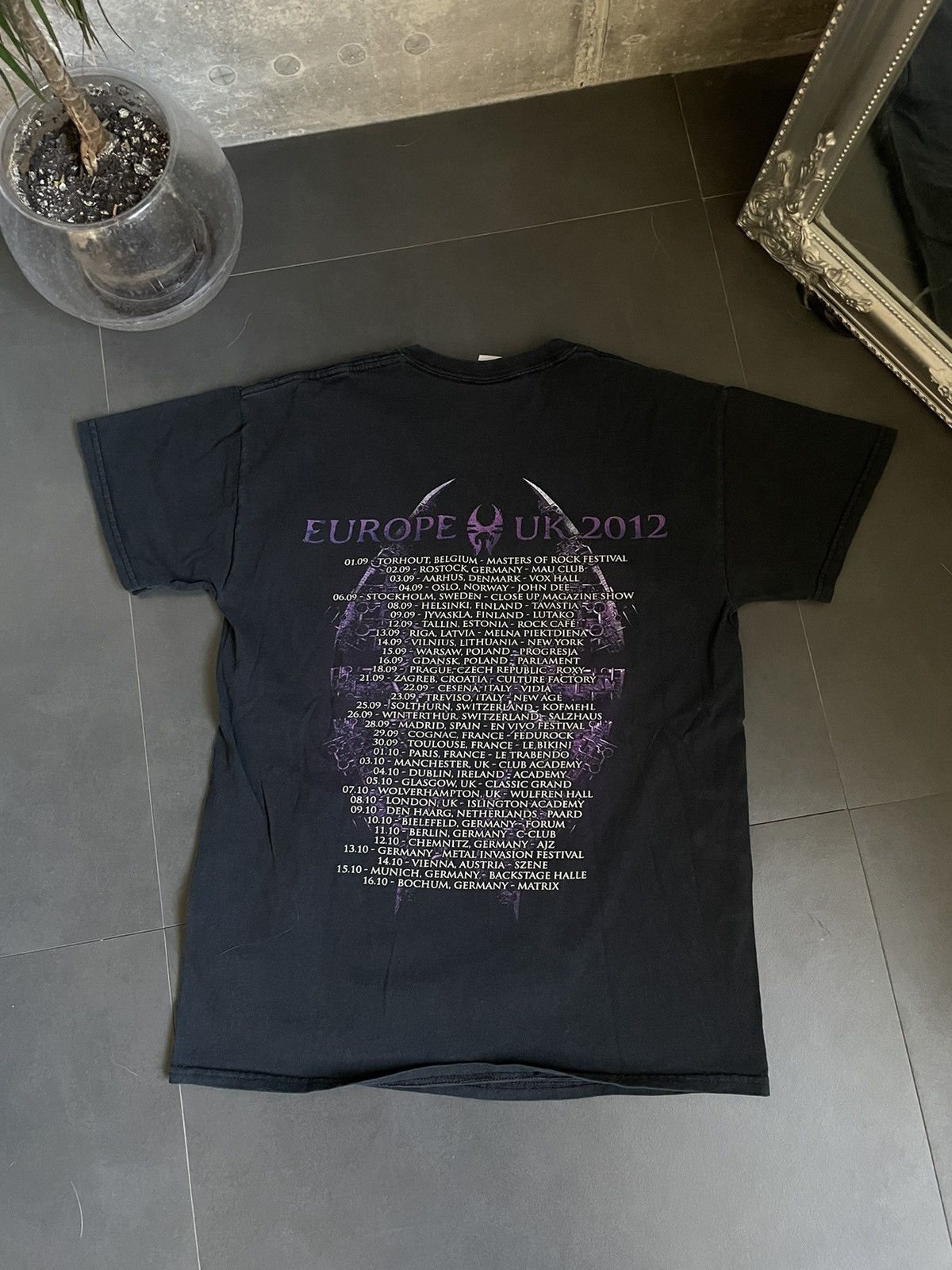 Band Tees Soulfly Enslaved Europe UK 2012 Tour T-Shirt Tee Hard Metal Size US M / EU 48-50 / 2 - 6 Thumbnail