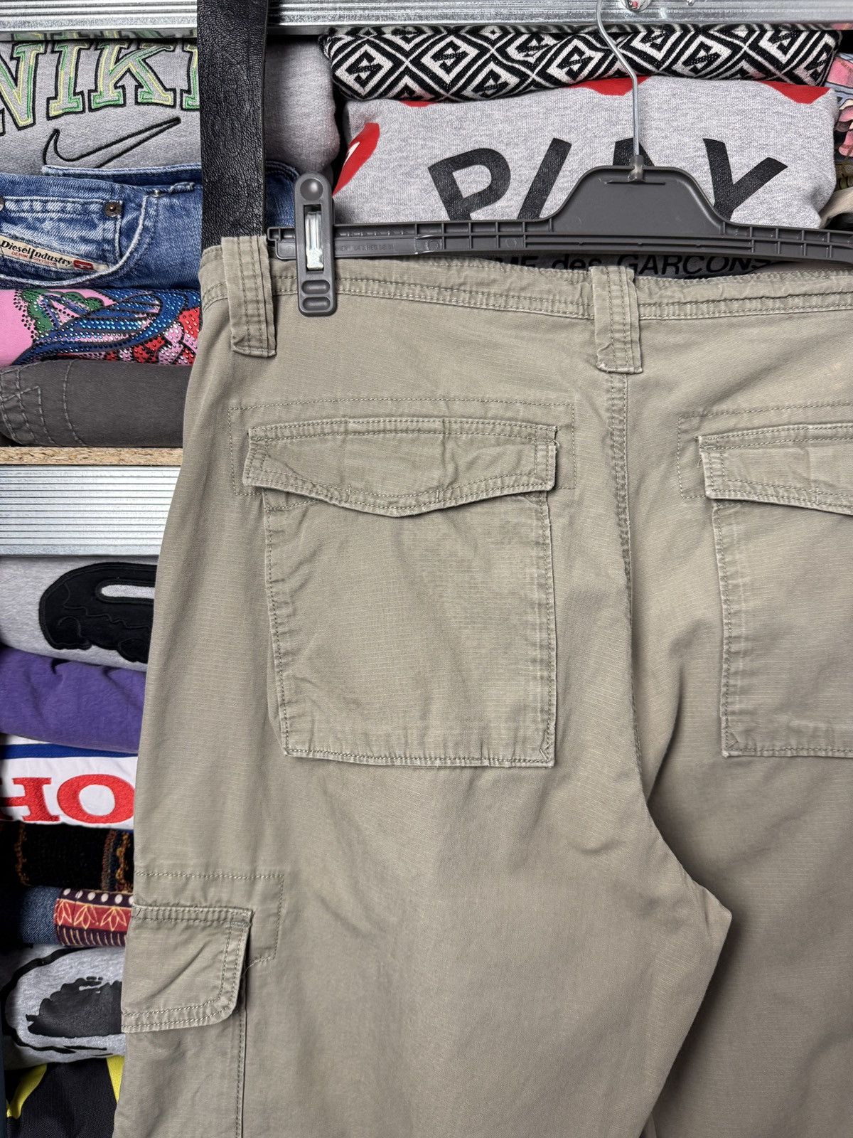 Japanese Brand Nike Vintage Cargo Pants Baggy Wide Japanese Size US 36 / EU 52 - 13 Thumbnail