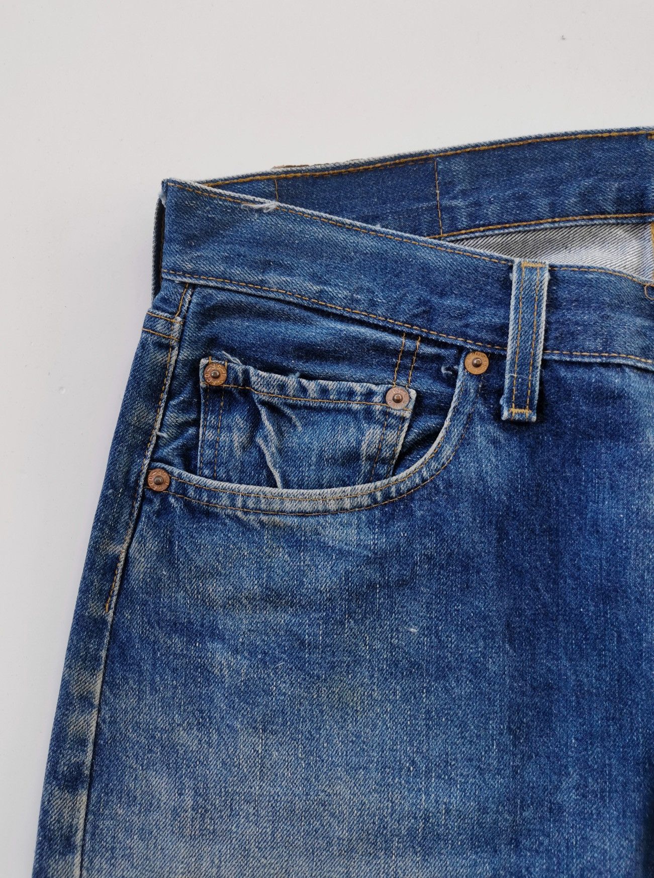 Jean × Levi's × Vintage Levis 501 vintage 90s selvedge jeans Size US 32 / EU 48 - 13 Thumbnail