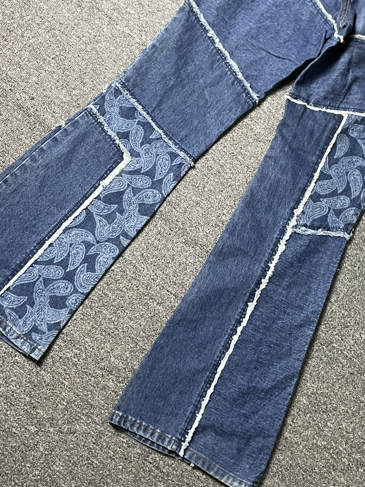Japanese Brand × Vintage Hysteric Glamour x C.A.T Asymmetrical Patchwork Jeans (90) Size 25" / US 0 / IT 36 - 16 Thumbnail