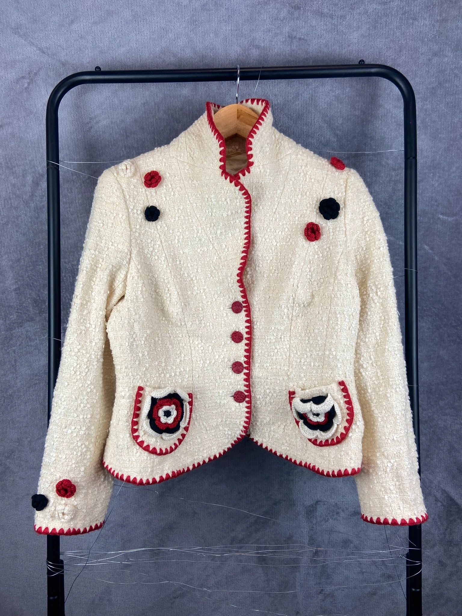 Escada Escada Beige Embroidered Jacket – Rare Vintage Statement Size M / US 6-8 / IT 42-44 - 1 Thumbnail