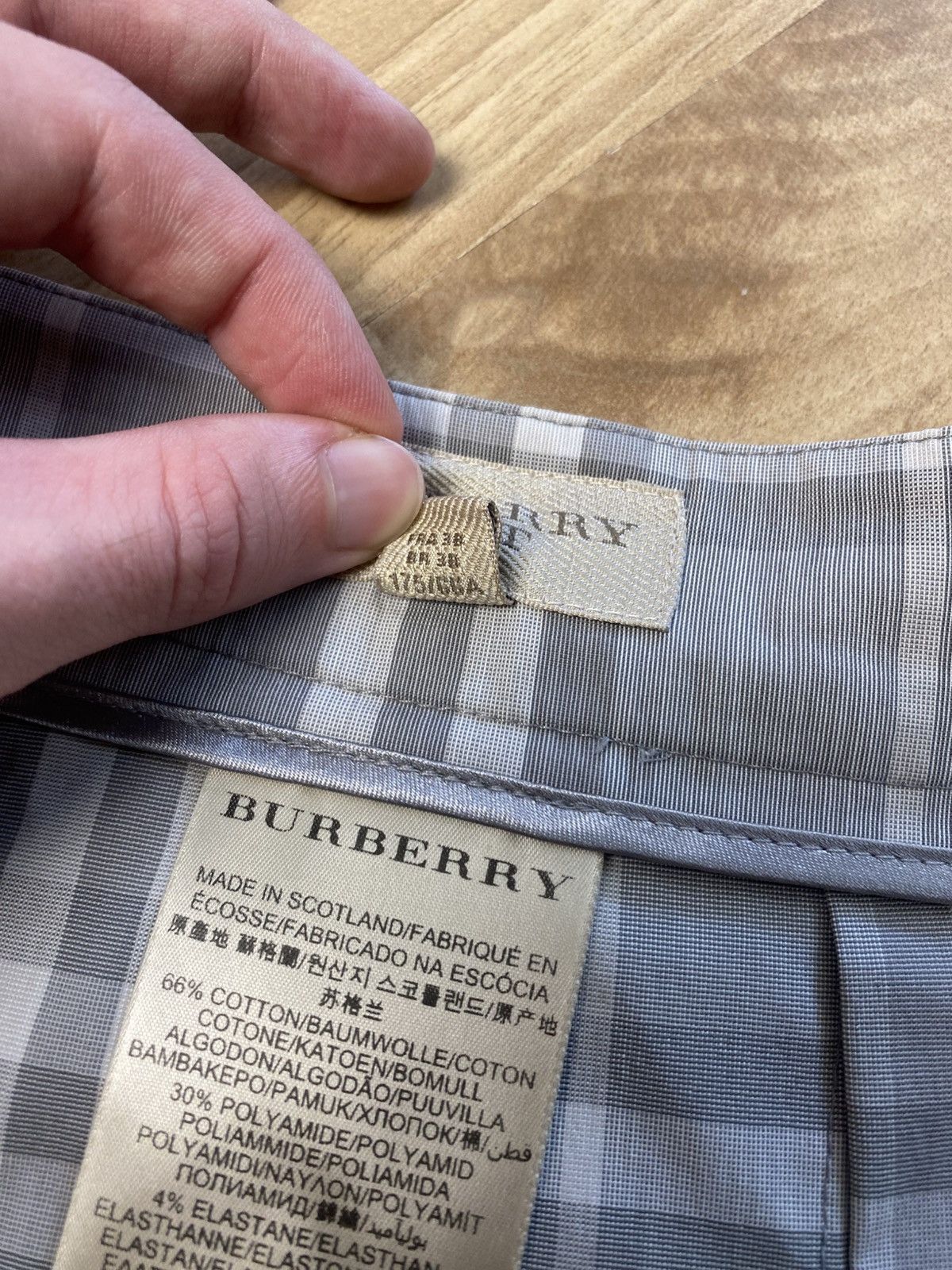 Burberry Rare Burberry Brit Plaid Skirts Luxury style y2k Size 28" / US 6 / IT 42 - 8 Thumbnail