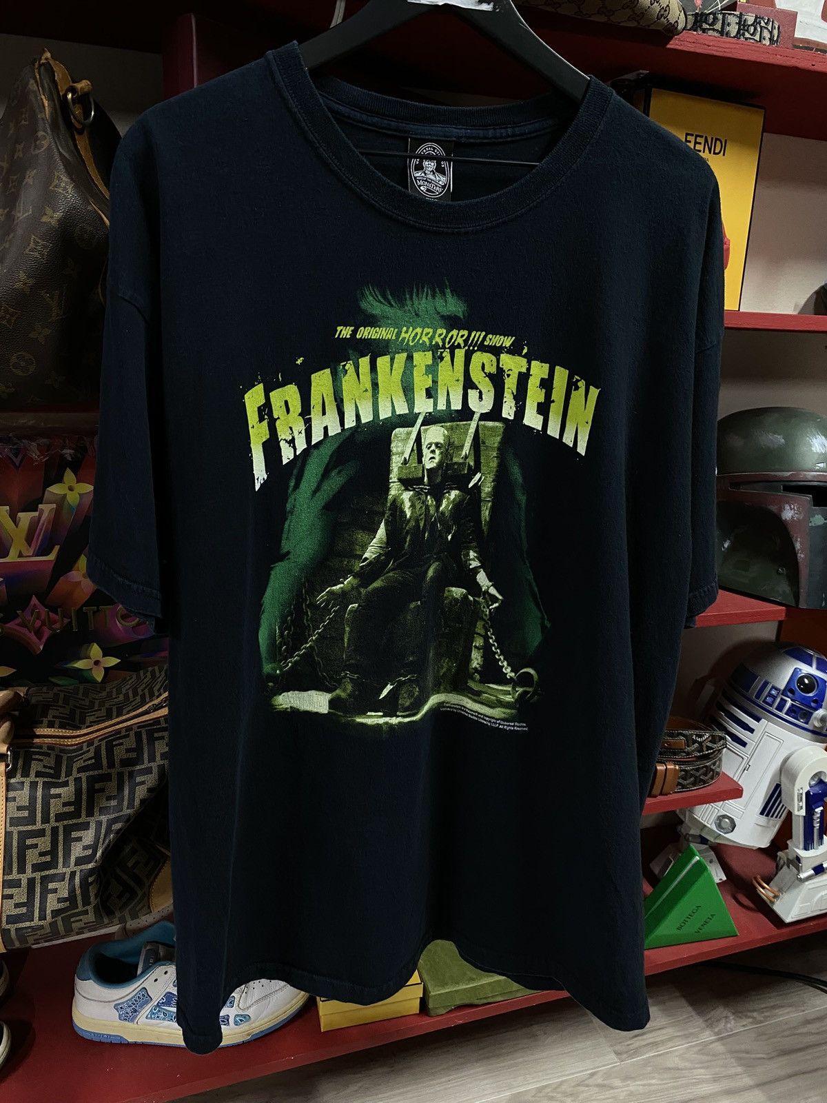 Vintage Vintage 00’ Frankenstein Universal Studios Tee Shirt XLarge Size US XL / EU 56 / 4 - 1 Thumbnail