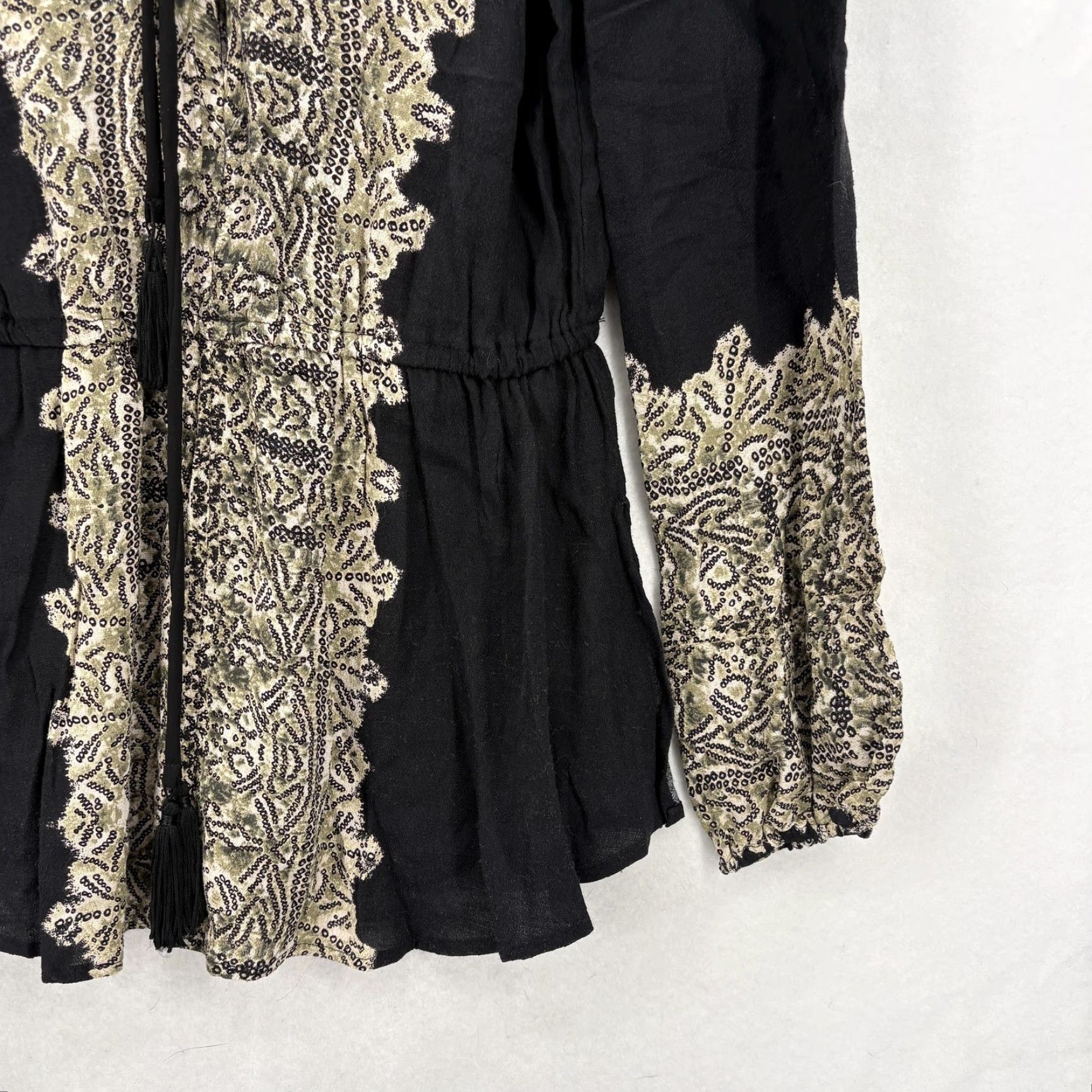 Free People Free People Tunic Blouse Womens Medium Black Boho Relaxed Knit Viscose Rayon Lace Up Square Neck Long Sleeve Size M / US 6-8 / IT 42-44 - 3 Thumbnail