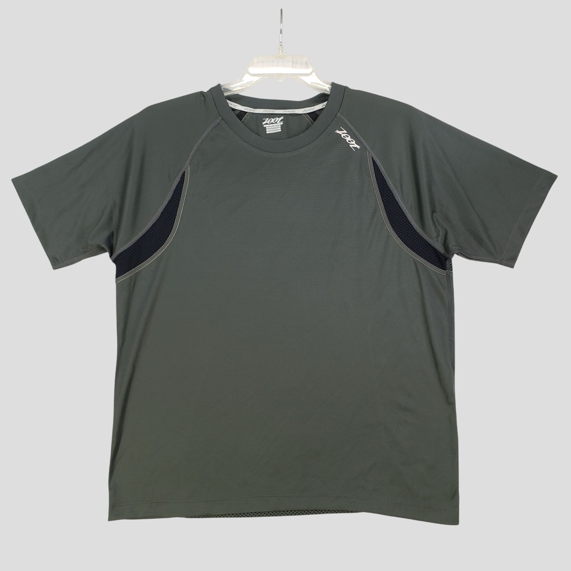 Other ZootPerformance Gray & Black Mesh Panel Athletic T-Shirt XL Size US XL / EU 56 / 4 - 1 Thumbnail