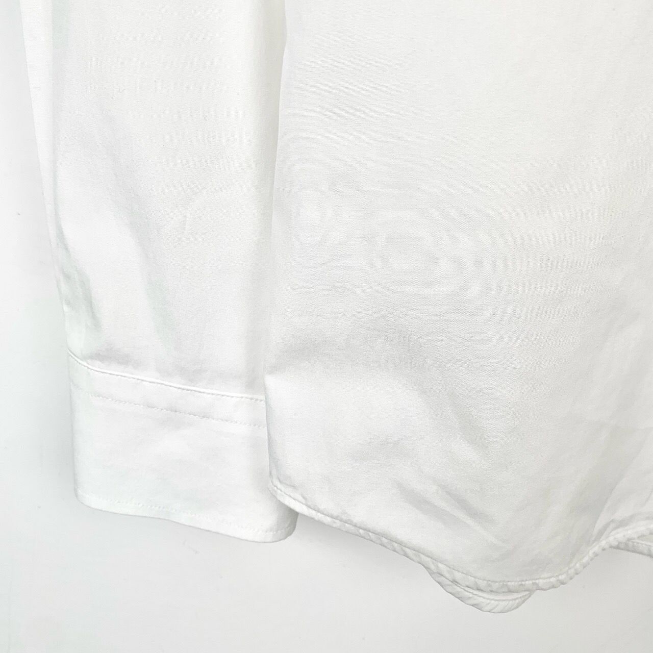 Burberry [Burberry] Embroidered Logo Lettering Notched Lapel White Co Size US XS / EU 42 / 0 - 5 Thumbnail