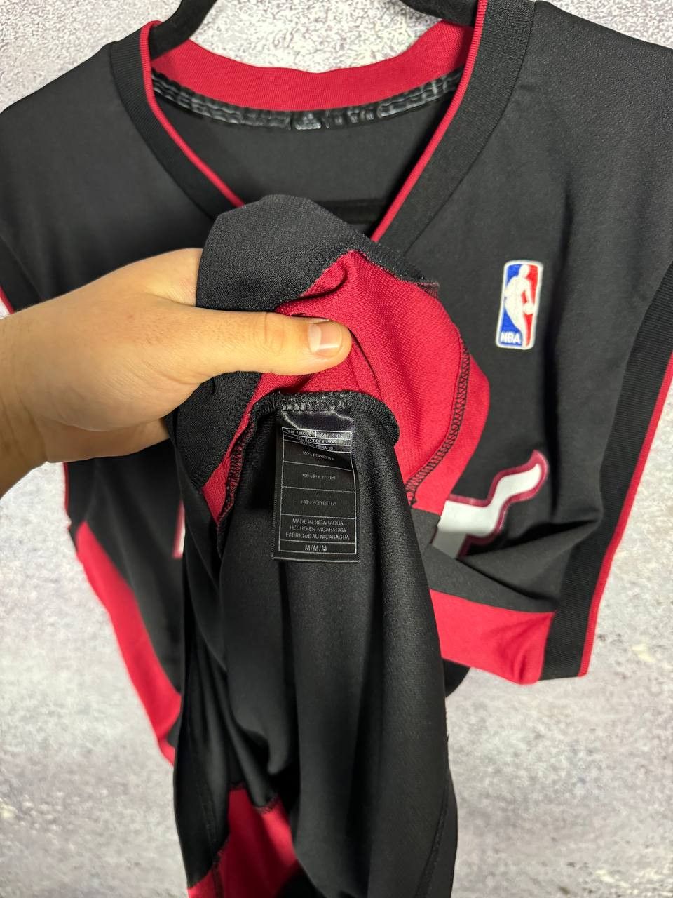 Adidas BOSH Vintage Miami Heat Adidas NBA Jersey Medium Size US M / EU 48-50 / 2 - 13 Thumbnail