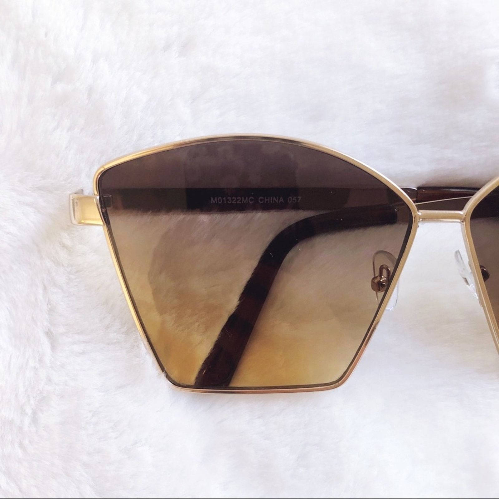 Other Aubrey Brown Gradient Vintage Oversized Sunglasses Size ONE SIZE - 4 Thumbnail