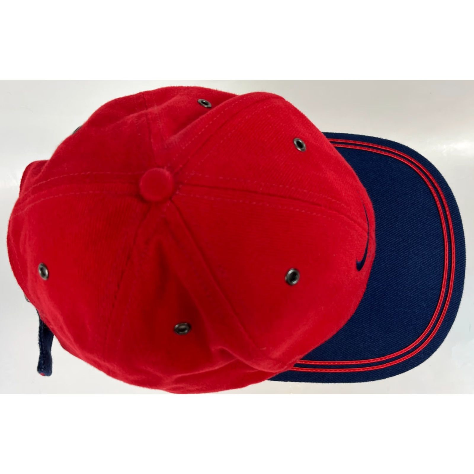 Nike VINTAGE Nike USA Strapback Hat Cap Embroidered Swoosh Red One Size Adult Mens Womens Unisex Cap USA 100% Cotton Embroidered Baseball Hat Swoosh Size ONE SIZE - 7 Thumbnail