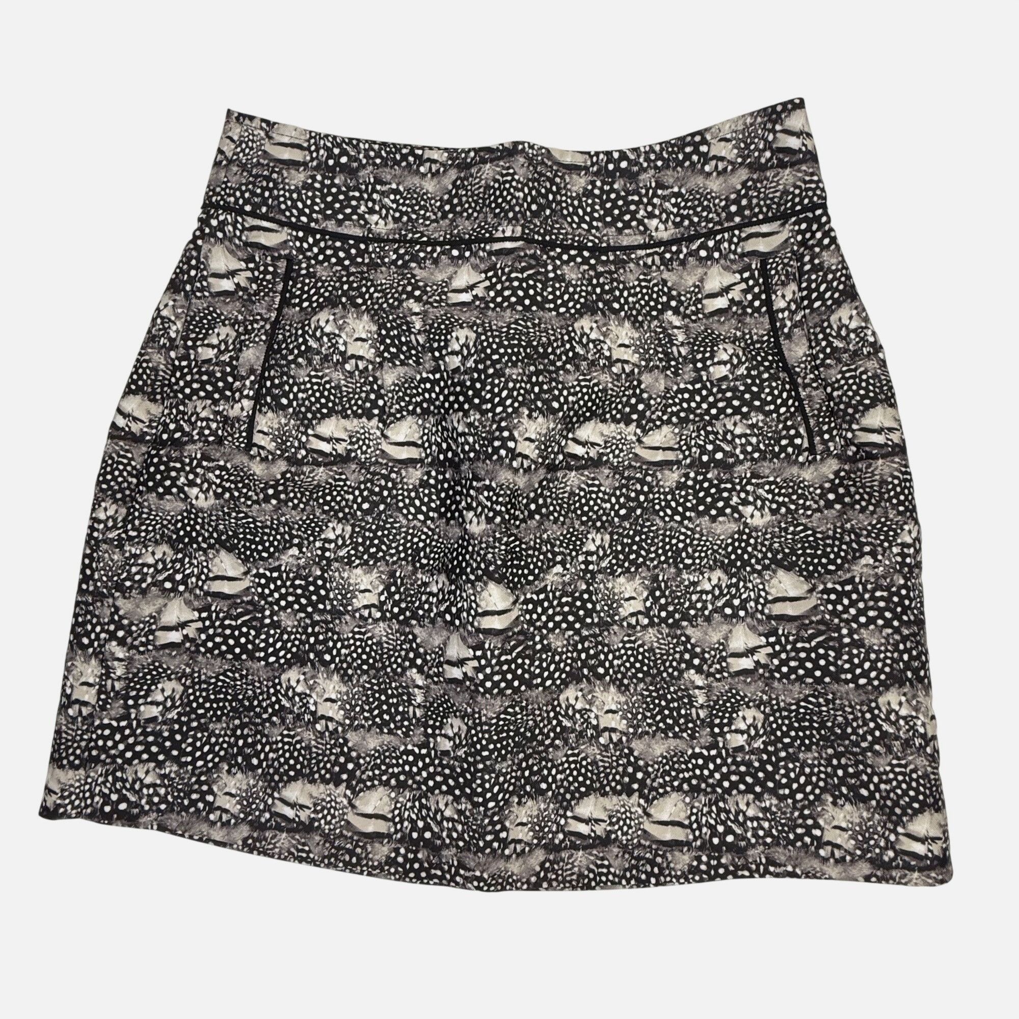 J.Crew J.Crew Black & Cream Feather Print Mini Skirt w/Pockets Size Size 28" / US 6 / IT 42 - 1 Thumbnail
