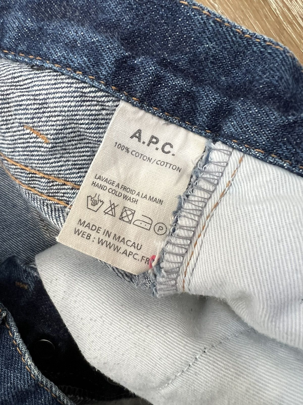 A.P.C. Apc petit standard jean droit etroit selvedge denim Size 28" / US 6 / IT 42 - 4 Thumbnail