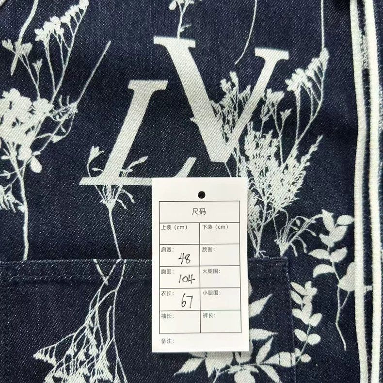 Louis Vuitton Louis Vuitton Floral printed short sleeve shirt Size US XS / EU 42 / 0 - 8 Thumbnail